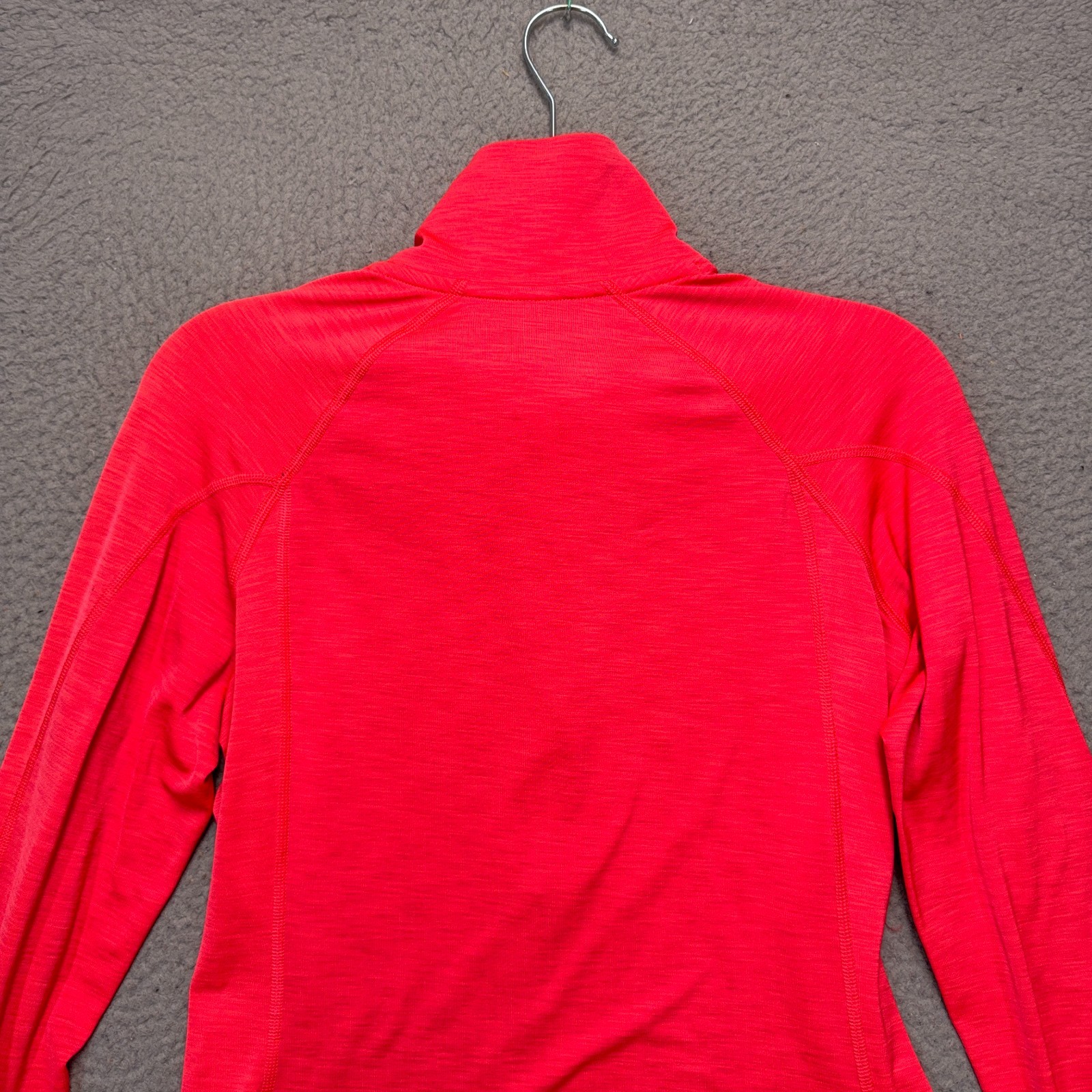 Under Armour 1/2 Zip Pullover Top Womens Coral Pink Stretch Heatgear
