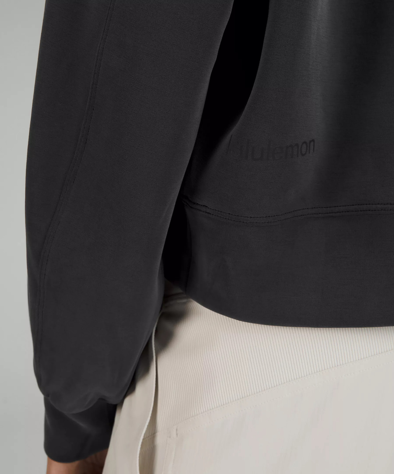 Lululemon Softstreme Perfectly Oversized Cropped Crew, New Authentic Retail $118