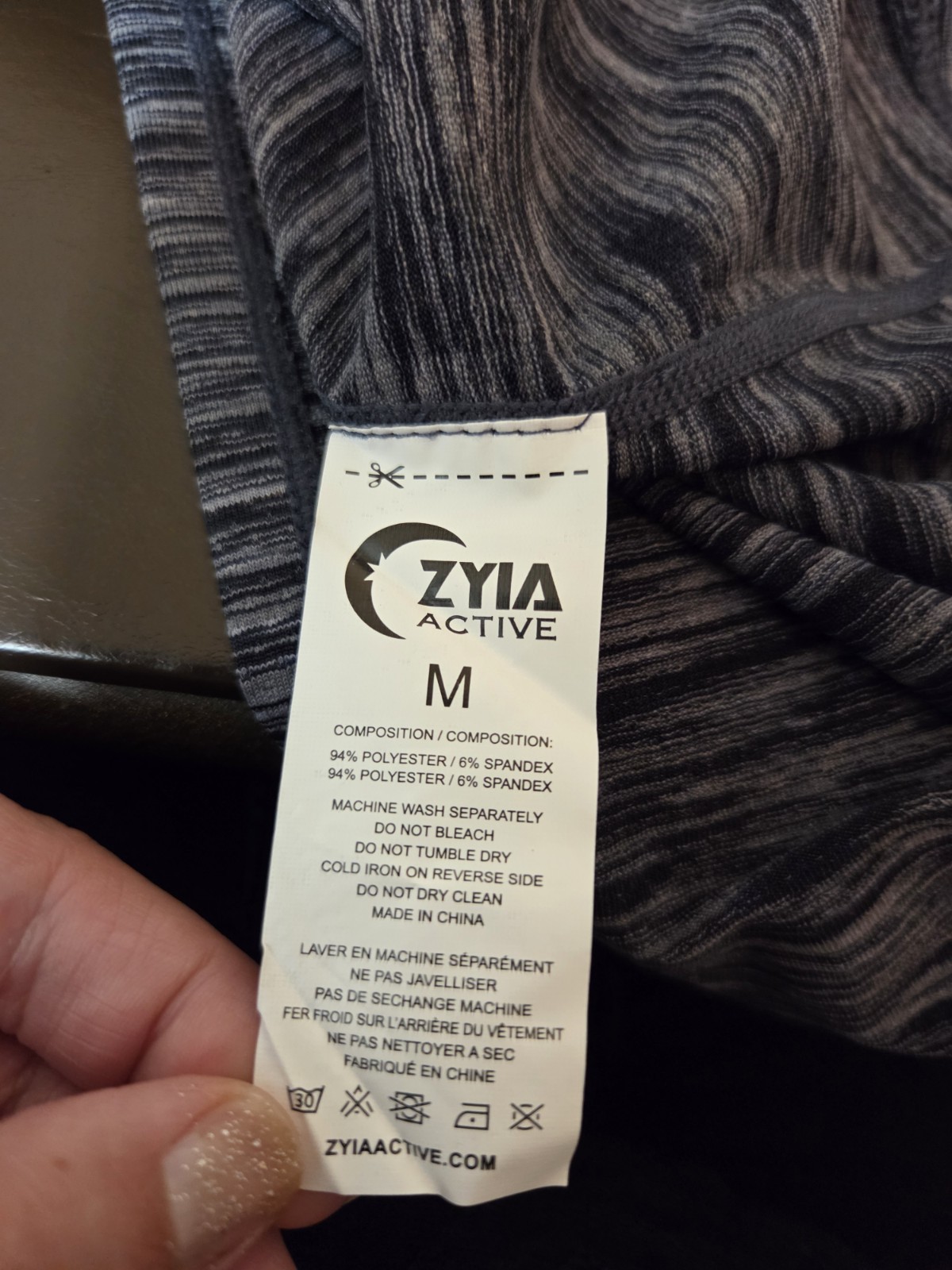 Zyia Active Womens Medium M Split Back Long Sleeve T New Nwt Thumbholes