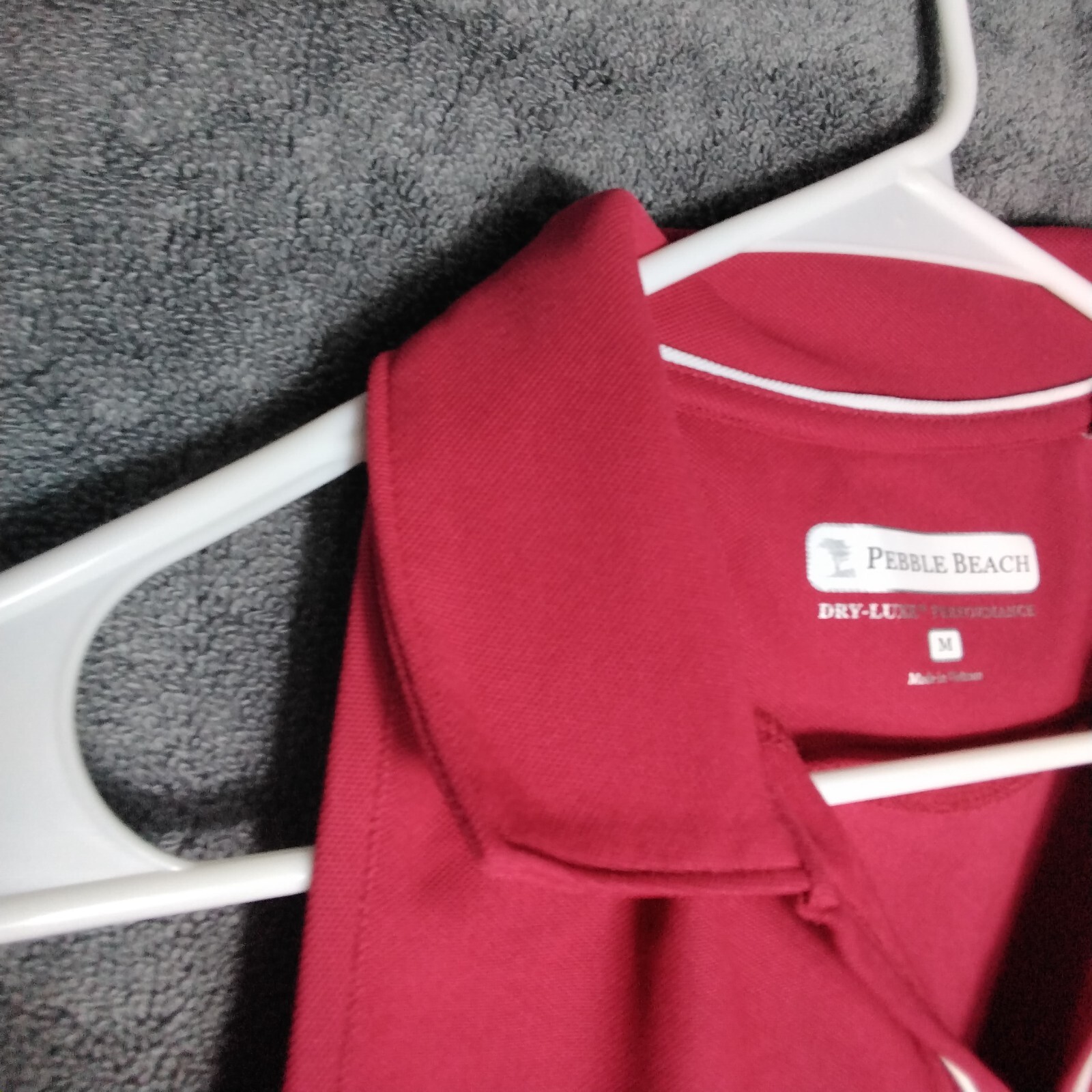 Pebble Beach Performance Sleeveless Shirt Dry Luxe Womens Size M Red Pullover