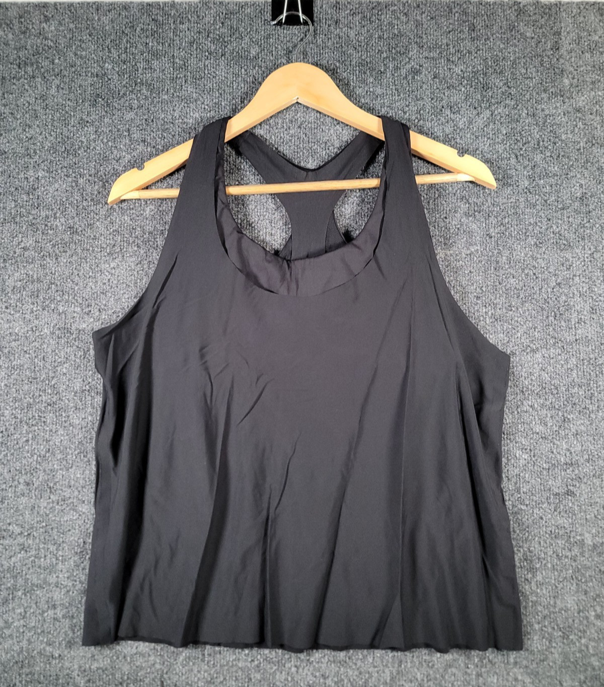 Athleta Tank Top Womens Large Black Built In Bra Yoga Gym Workout Sport Stretch