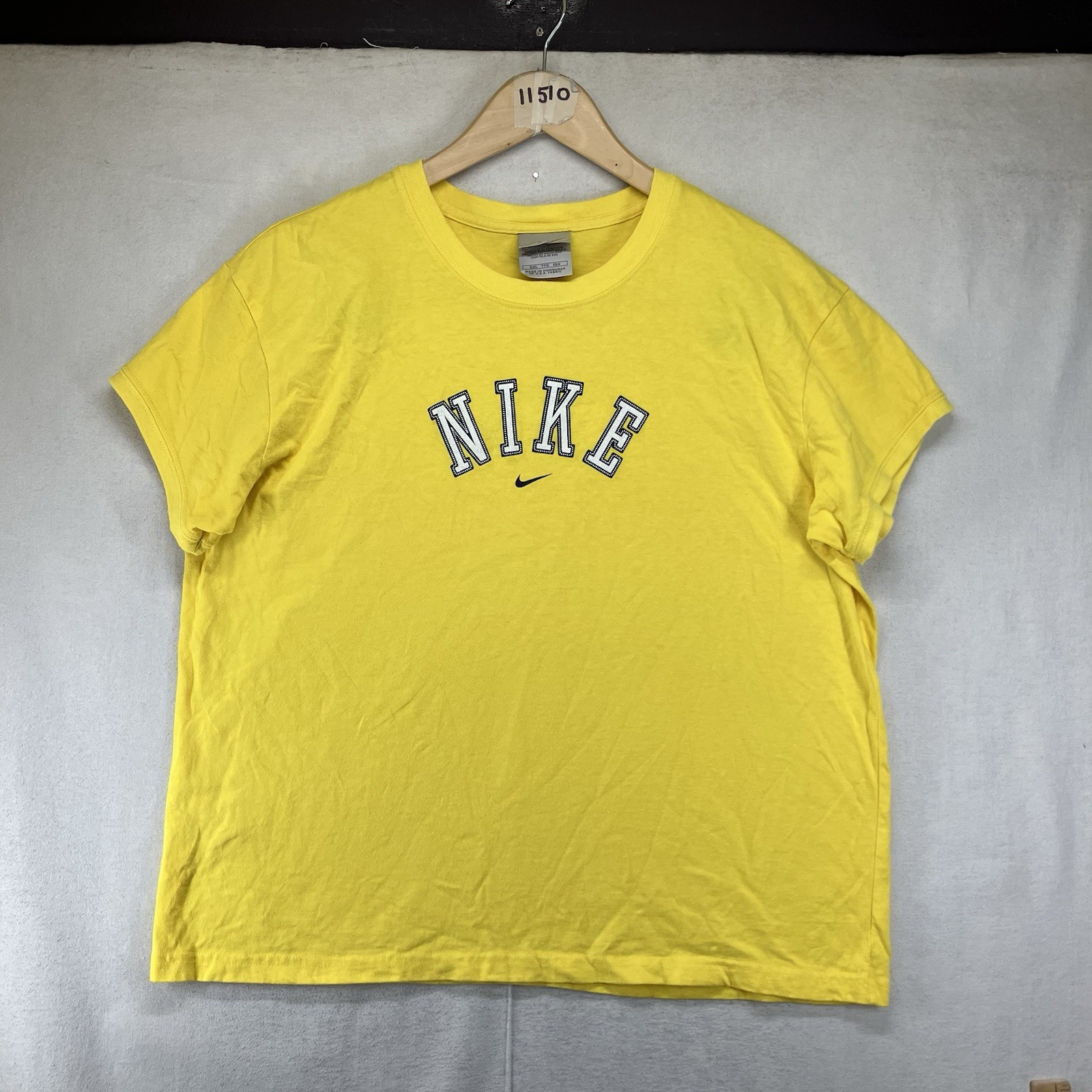 Vintage Women’s Y2K Nike T Shirt 2XL Bright Yellow White Glitter Logo Athletic