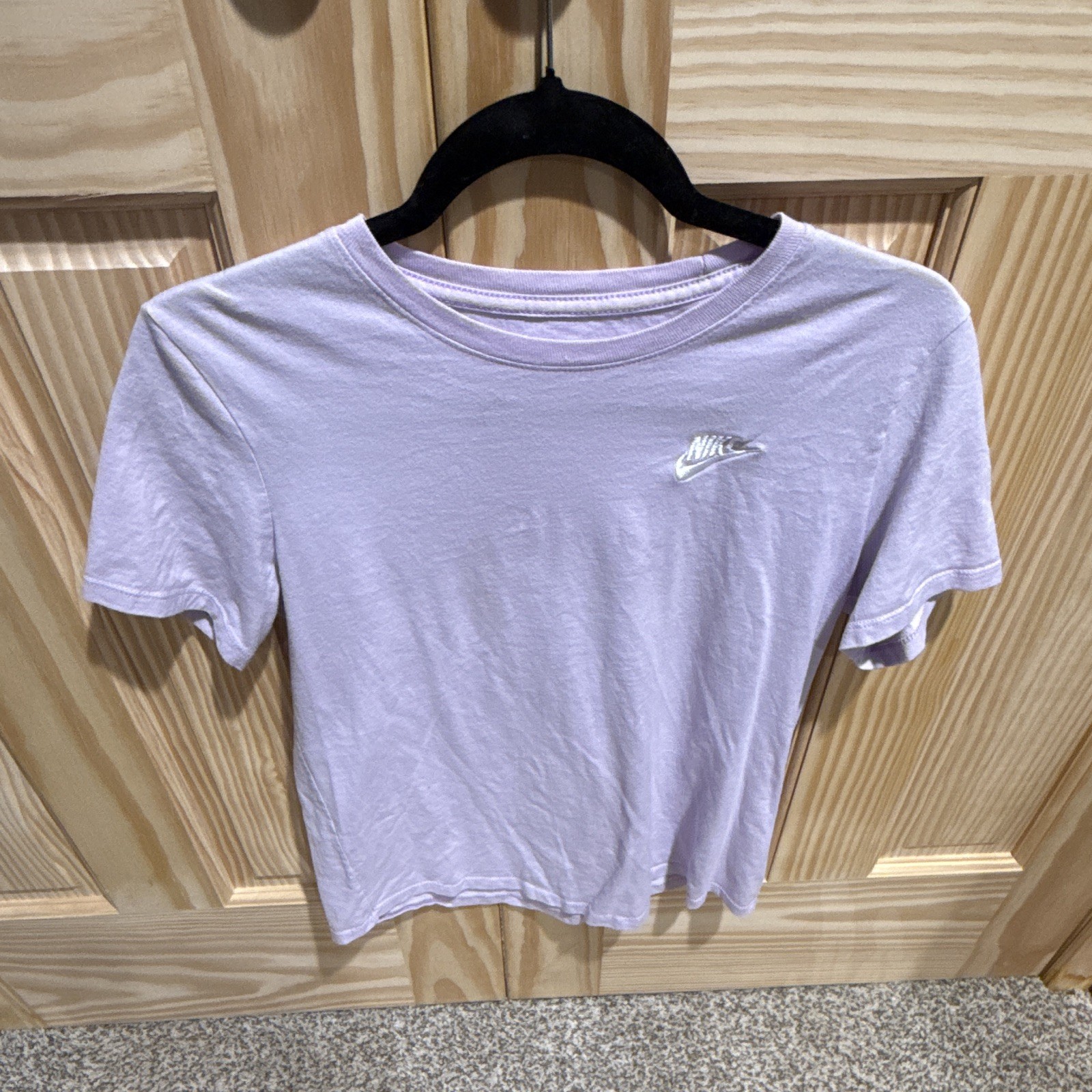 Women’s Light Purple Nike T-Shirt For Casual Wear Size Small