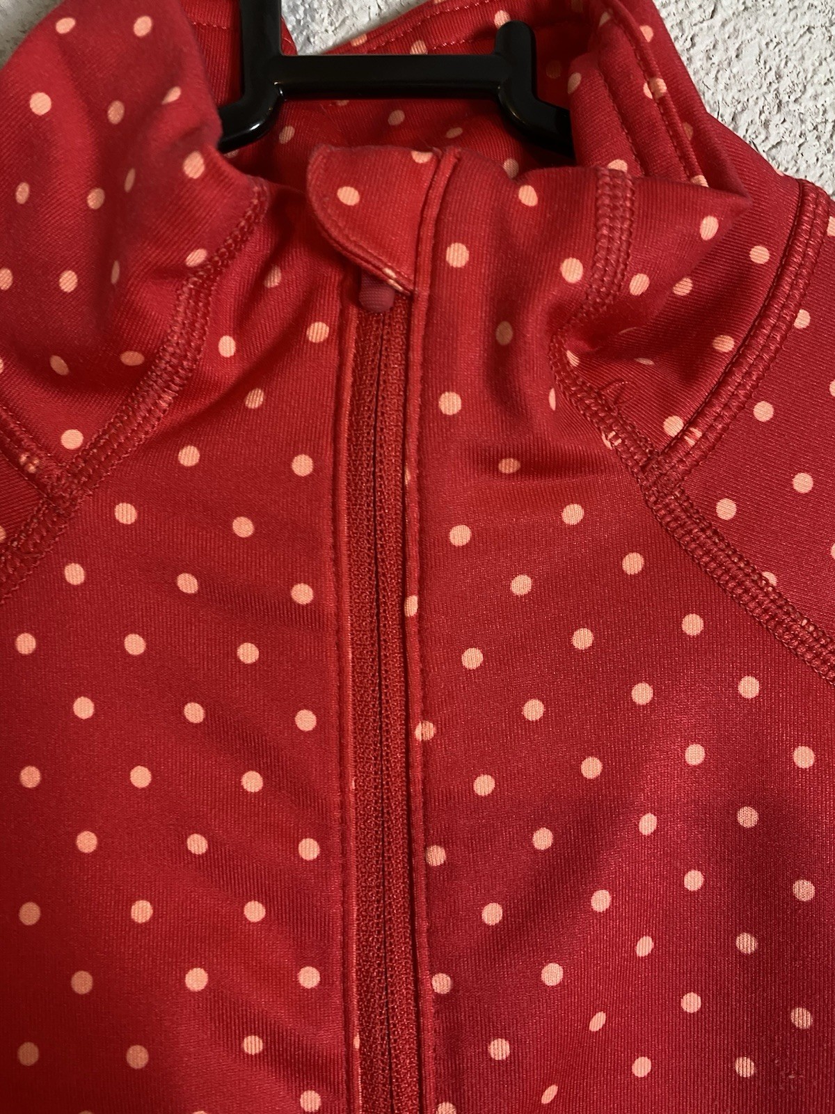 Nike Pro Half Zip Pullover Womens Size Medium Red Polka Dot Dri-Fit Long Sleeve