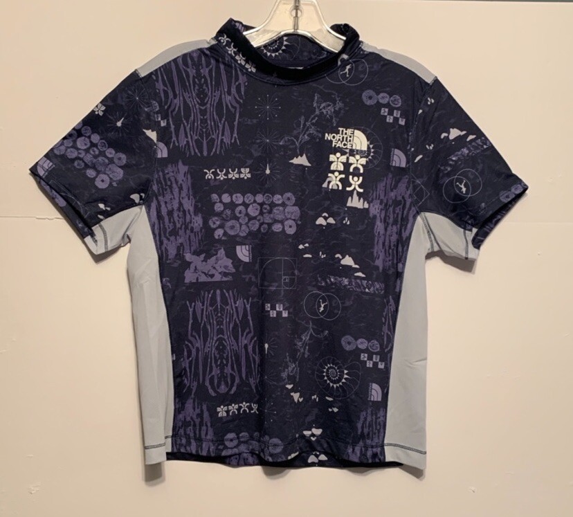 The North Face Women’s Trailwear Lost Coast Slim Fit Shirt Large Short Sleeve