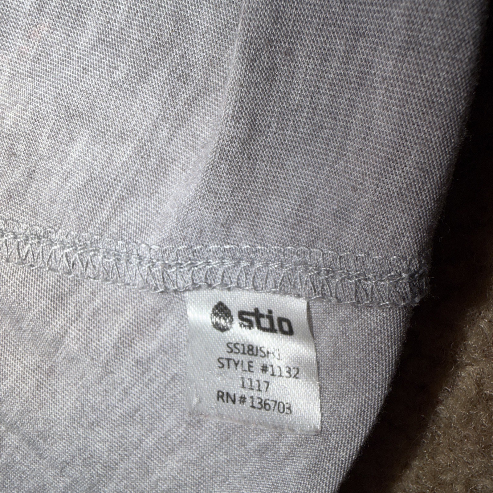 Stio Long Sleeve Performance Tee Medium Coral Gray Outdoor Activewear Thumb Hole
