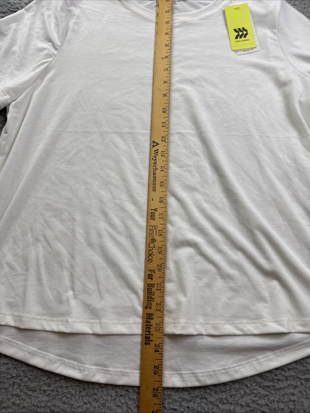All in Motion Womens Large White Crewneck Leggings Friendly Short Sleeve T-Shirt