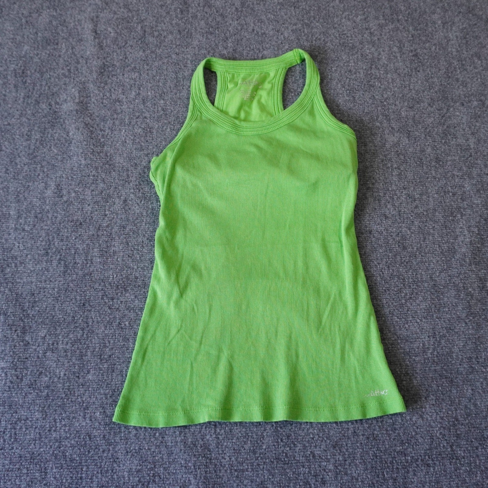 Club Attivo Vital Dry Women’s Small Athletic Top Green Cotton Blend