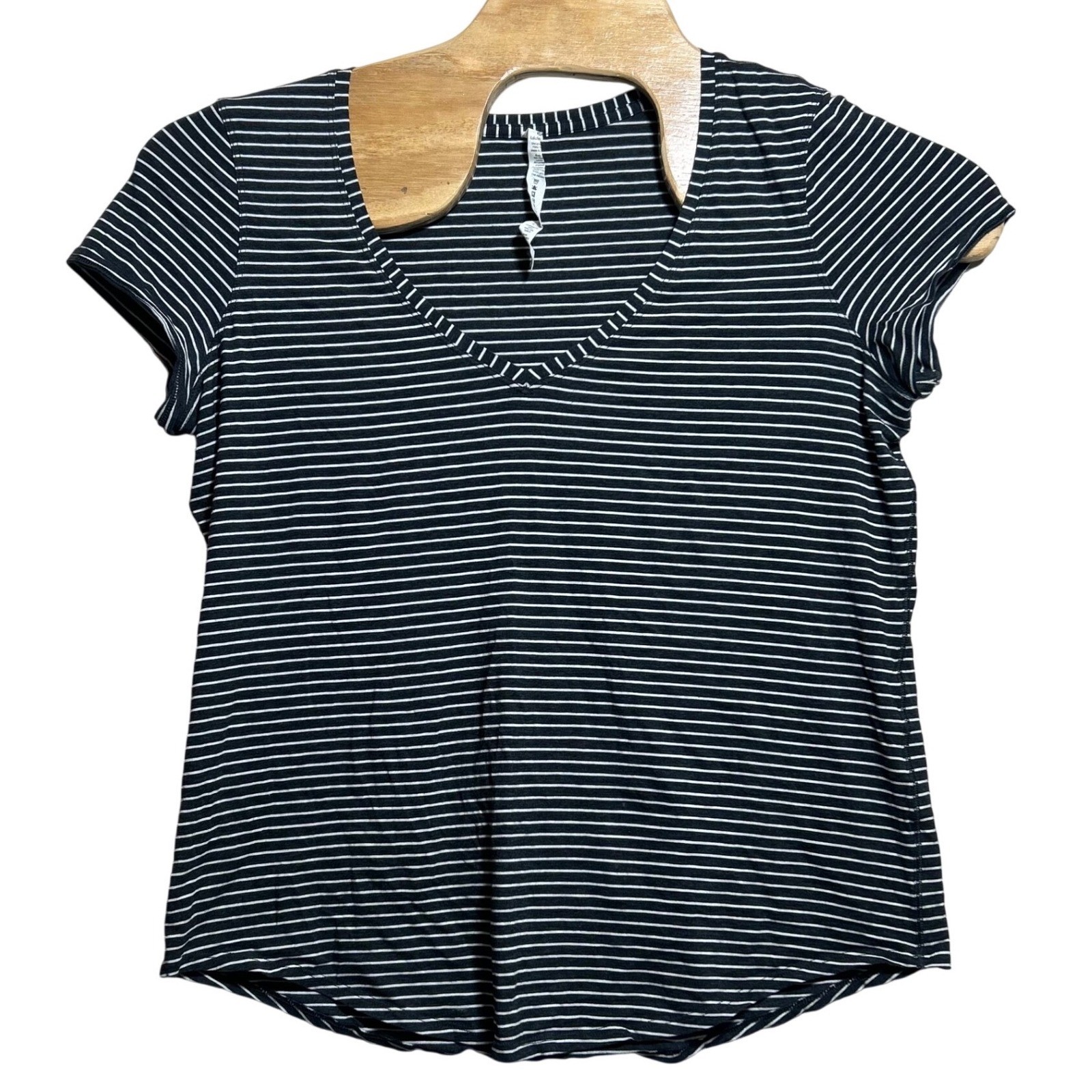 Lululemon Love Tee V Neck Shirt Womens 12 Black White Striped Pima Cotton