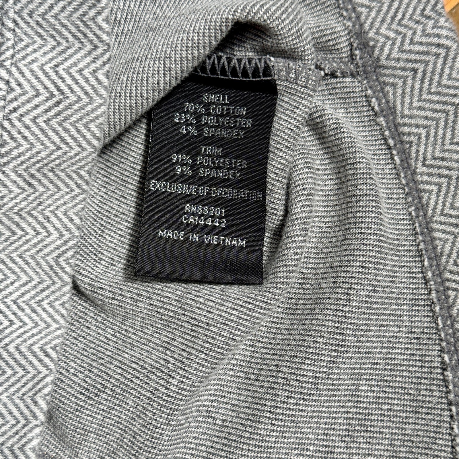 Monetta Gray Herringbone Half Zip Pullover Activewear Athleisure Layer – Large