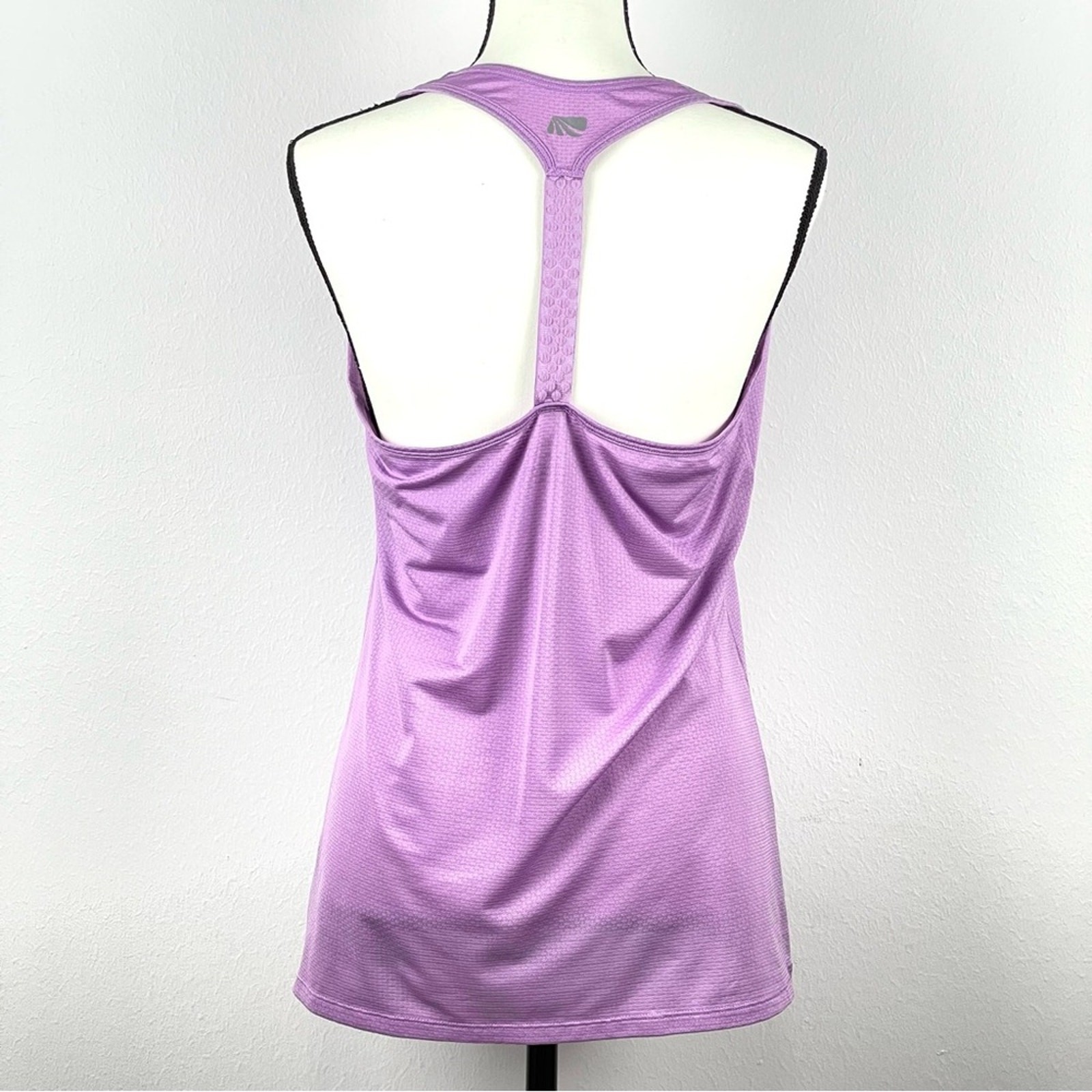 Marika Tek Lavender Dry-Wik Performance Wear T-Strap Racerback Tank Top – Large