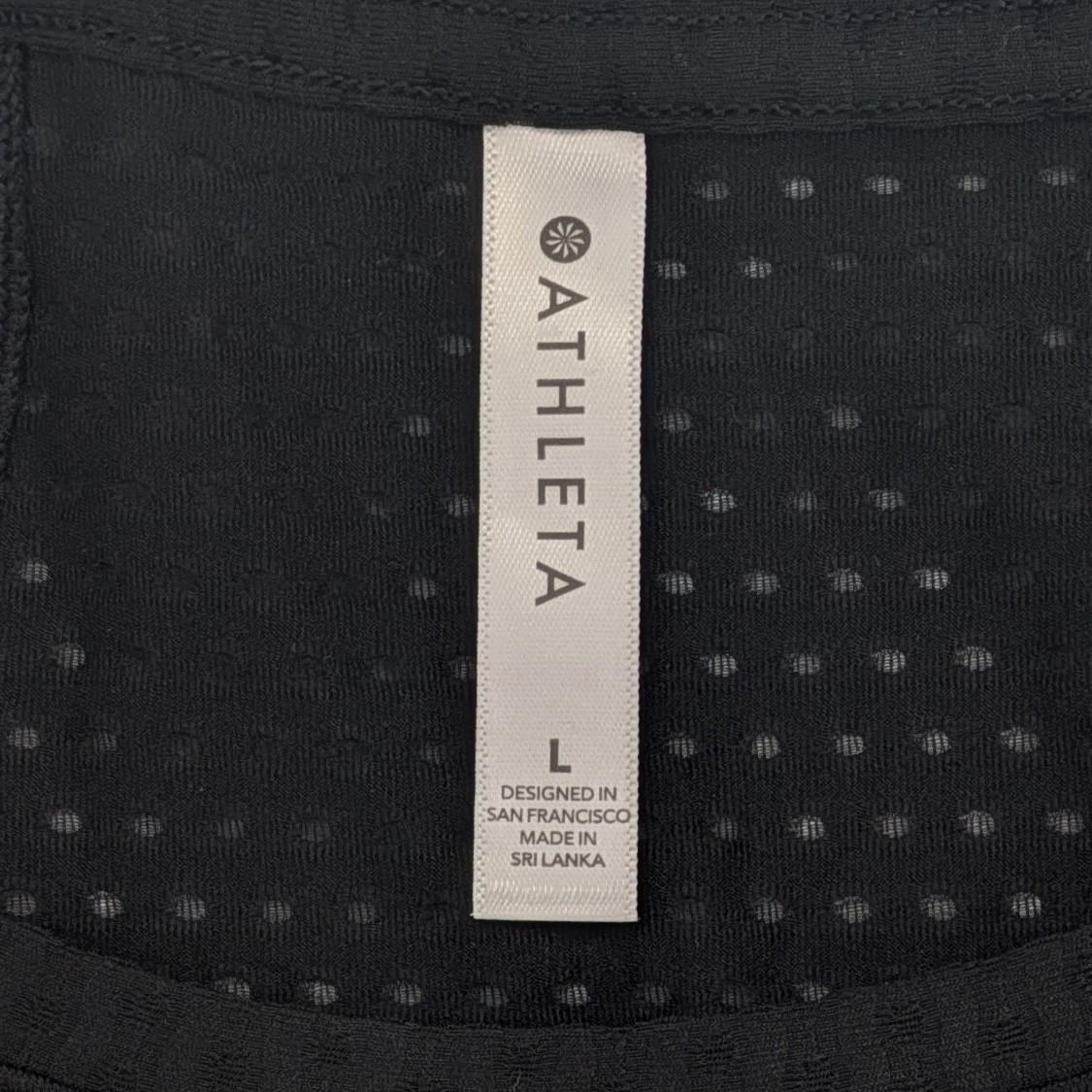 NEW Athleta Chi Mesh Train Tee Womens L Black Lightweight Workout Active Gym NWT