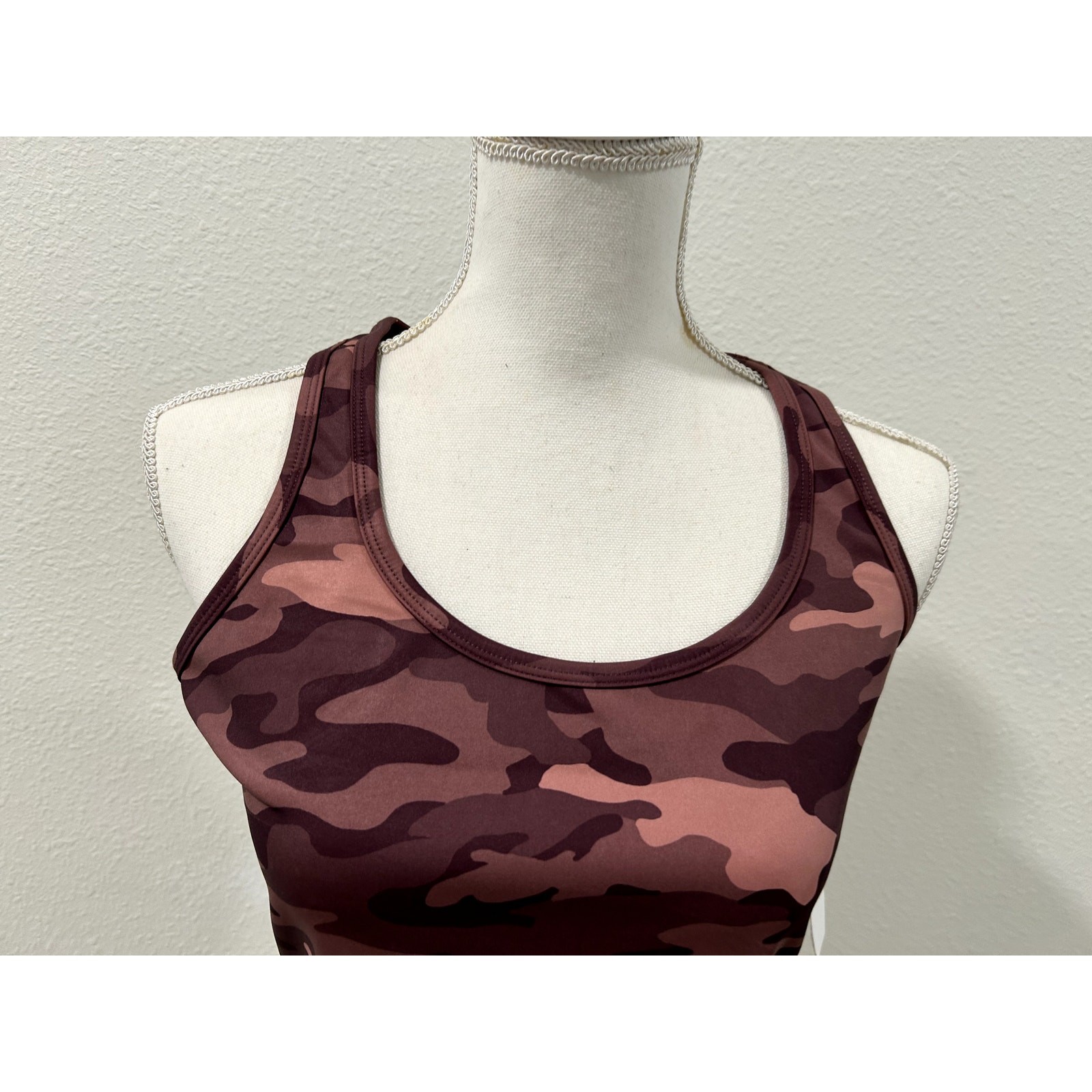 Calvin Klein Performance Womens Printed Scoop-Neck Crop Top Size Large New B21