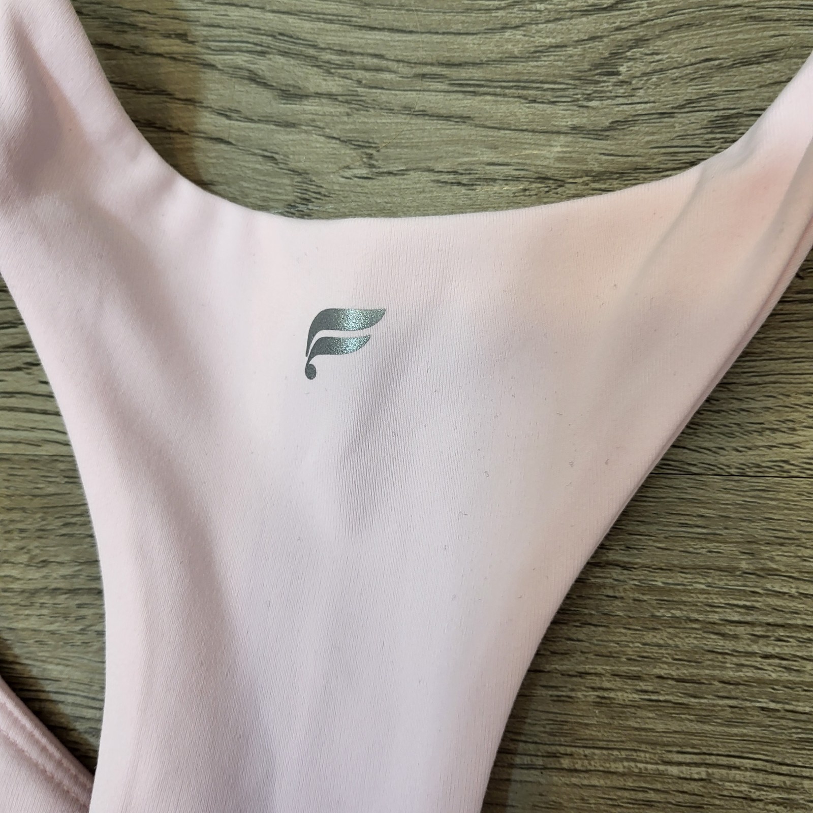 Fabletics Anywhere Cropped Built-In Bra Tank Soft Pink Women’s Size M MSRP $64.9