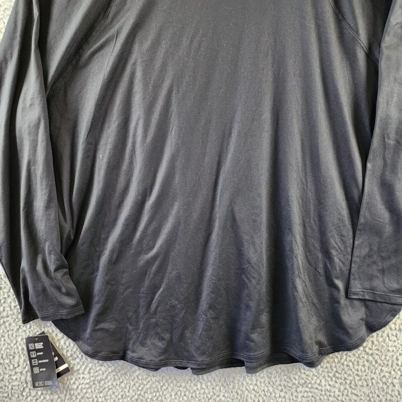 ID Ideology Women’s Plus Size Essentials Long Sleeve T-Shirt Black Pullover New