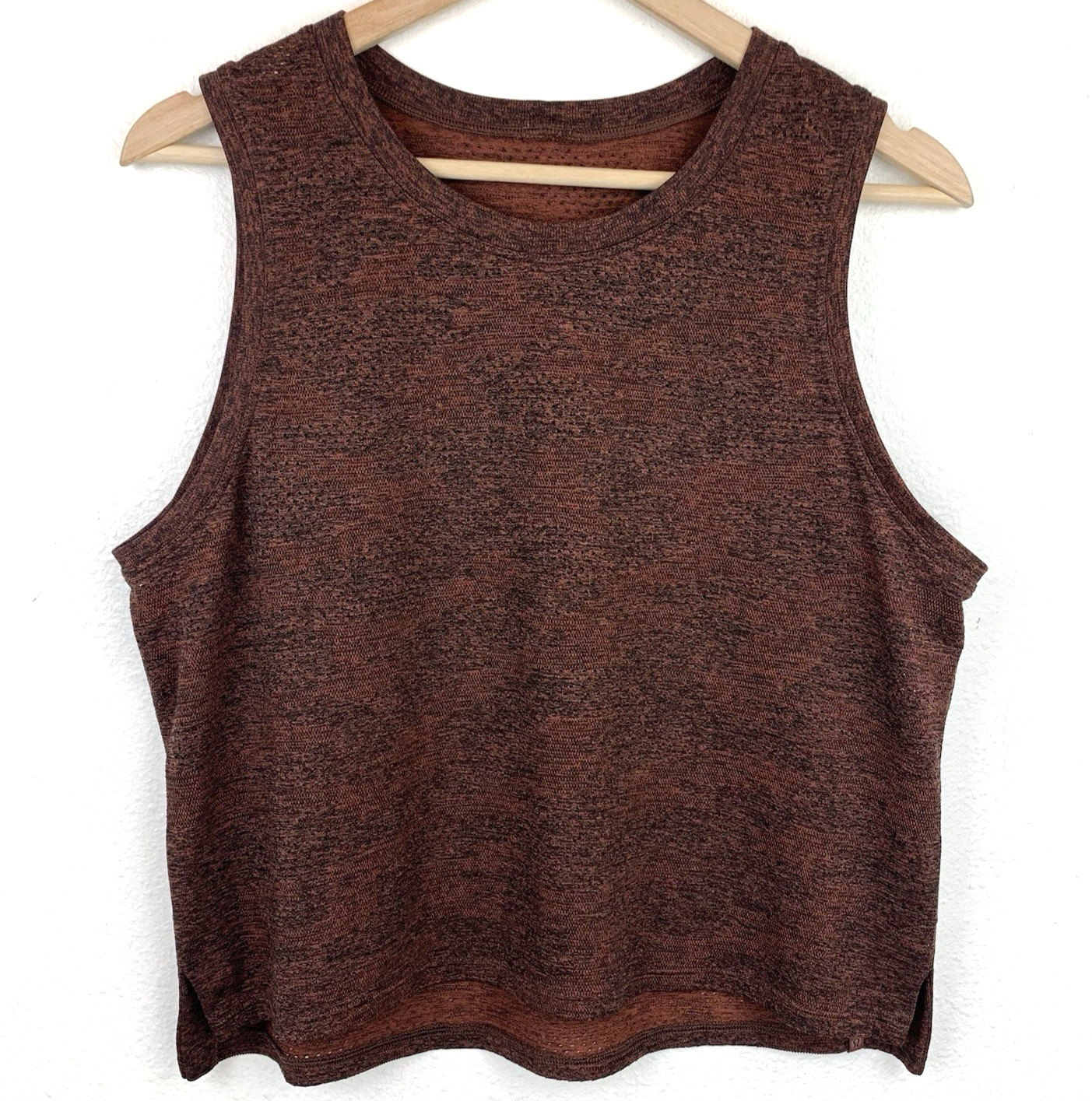 Lululemon Womens Train to Be Mesh Tank Top Breathable Dot Brown M or L Cropped
