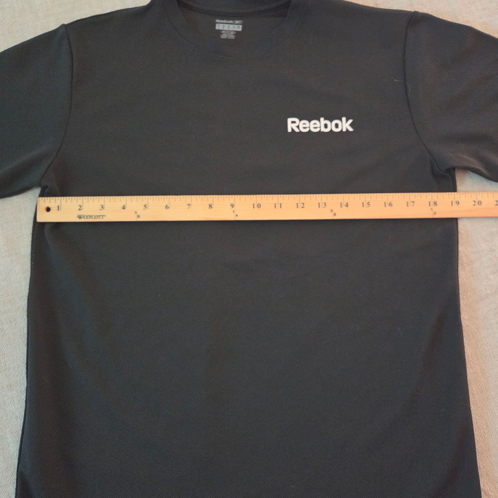 Reebok Athleisure Performance Athletic Sporty body by boyle T-shirt Mens M