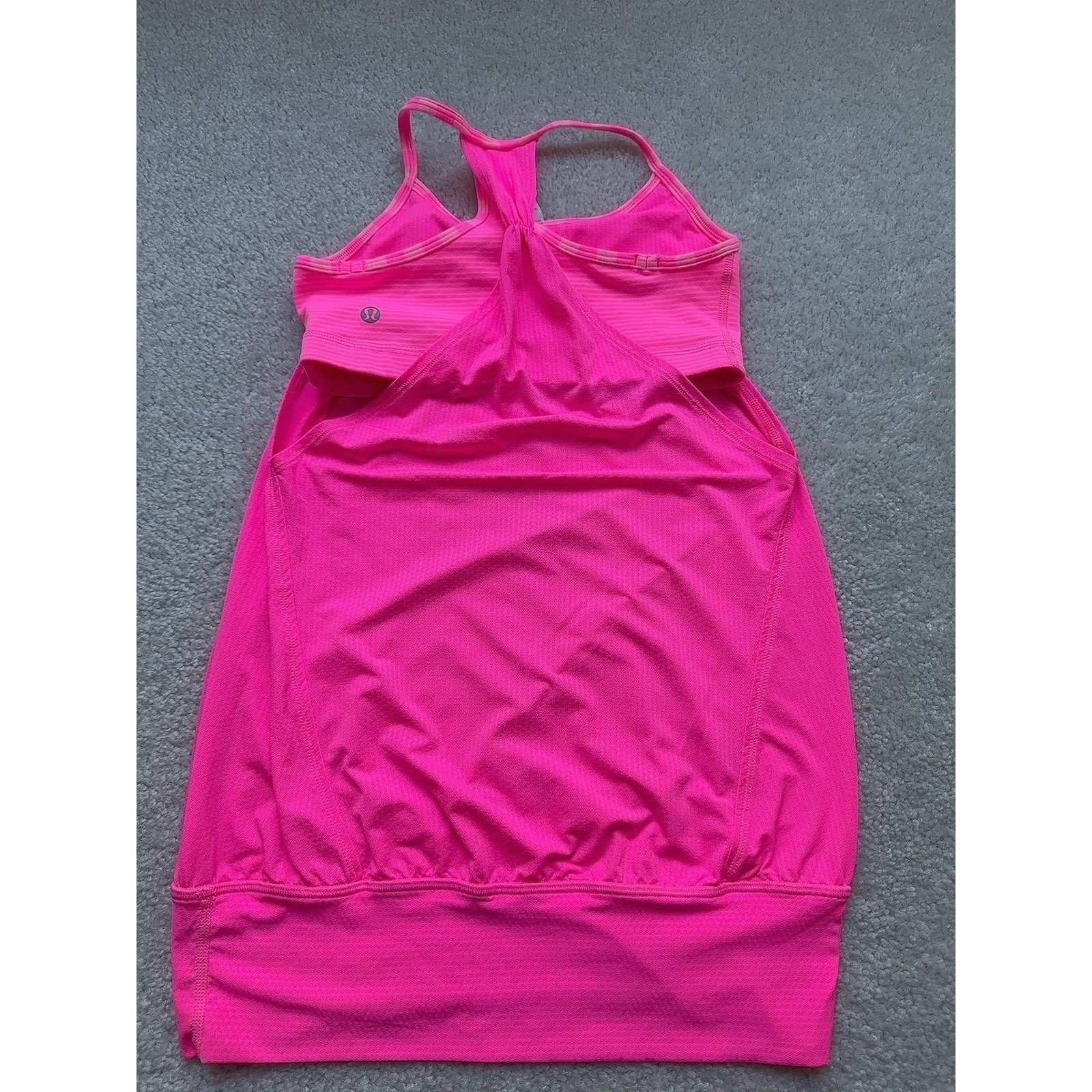 Lululemon No Limits Tank Paris Perfection Hot Pink Size 4 Excellent Condition