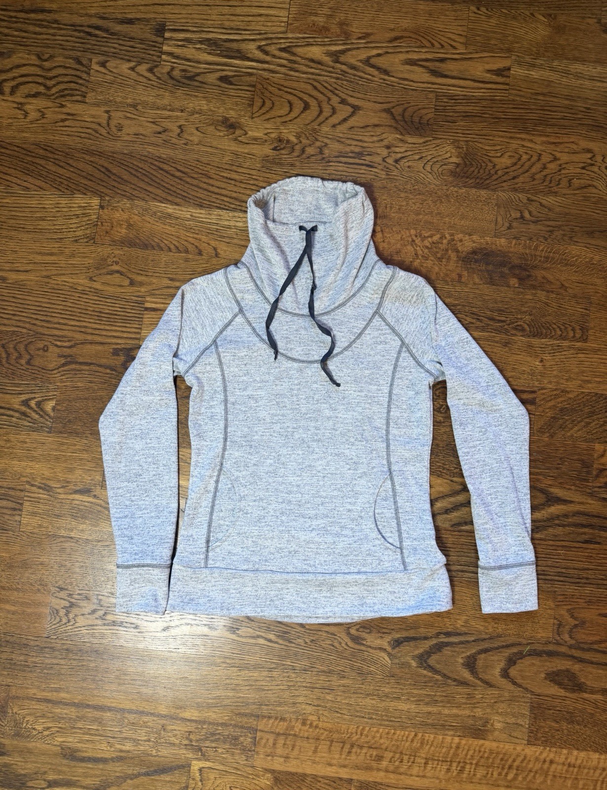 Kuhl Women’s Turtleneck Pullover RN 108846 Size Small Gray Long Sleeve