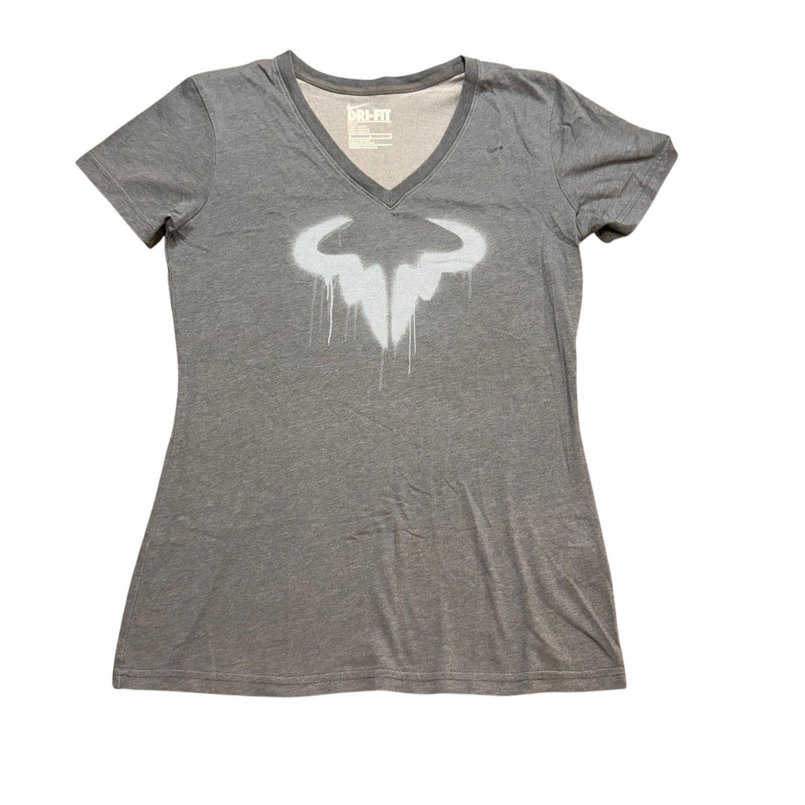 Nike Dri-Fit Court Rafael Nadal Bull Logo Gray V-Neck T-Shirt Women’s Medium