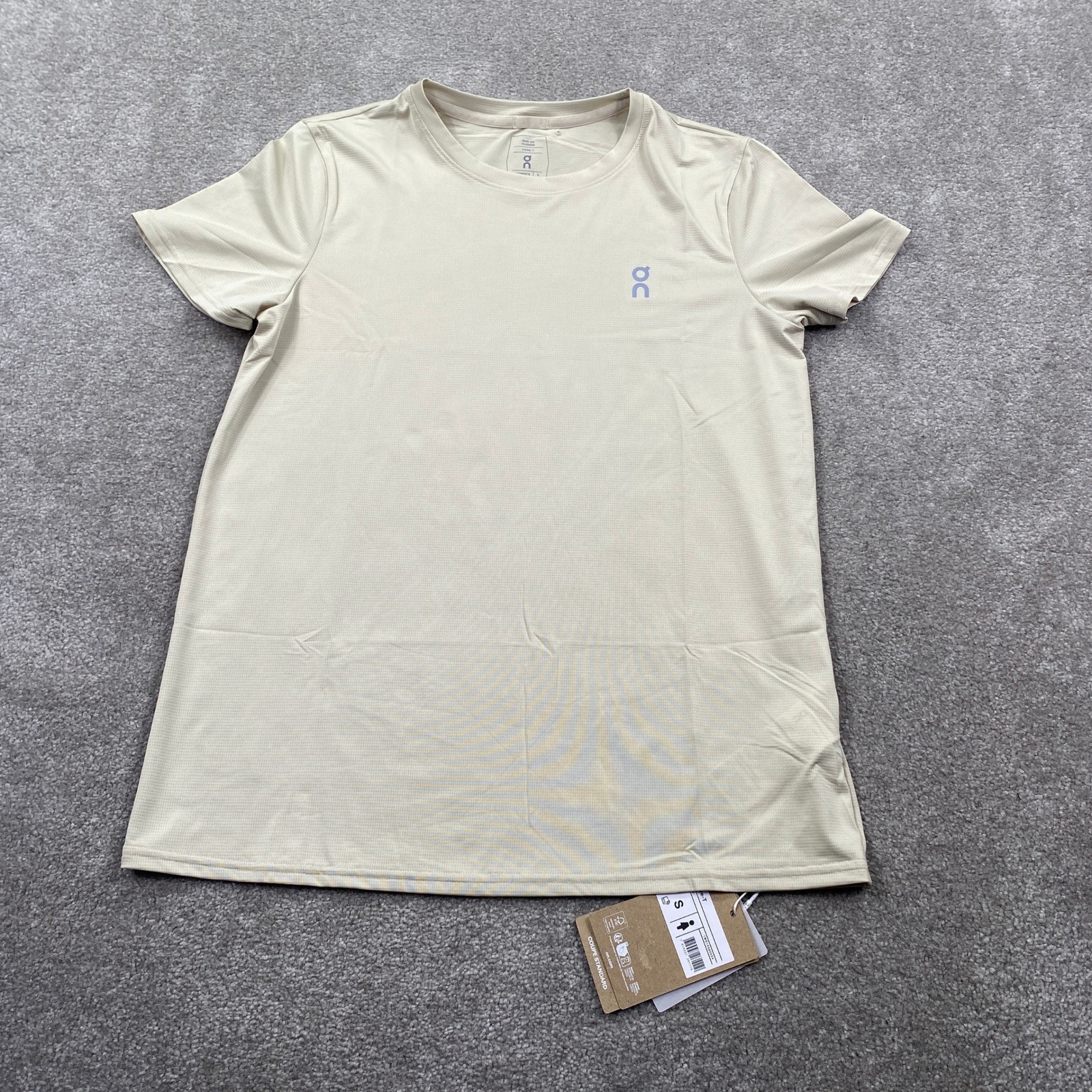 On Running Core T Sand Lightweight Recycled Polyester Women’s T-Shirt Size S