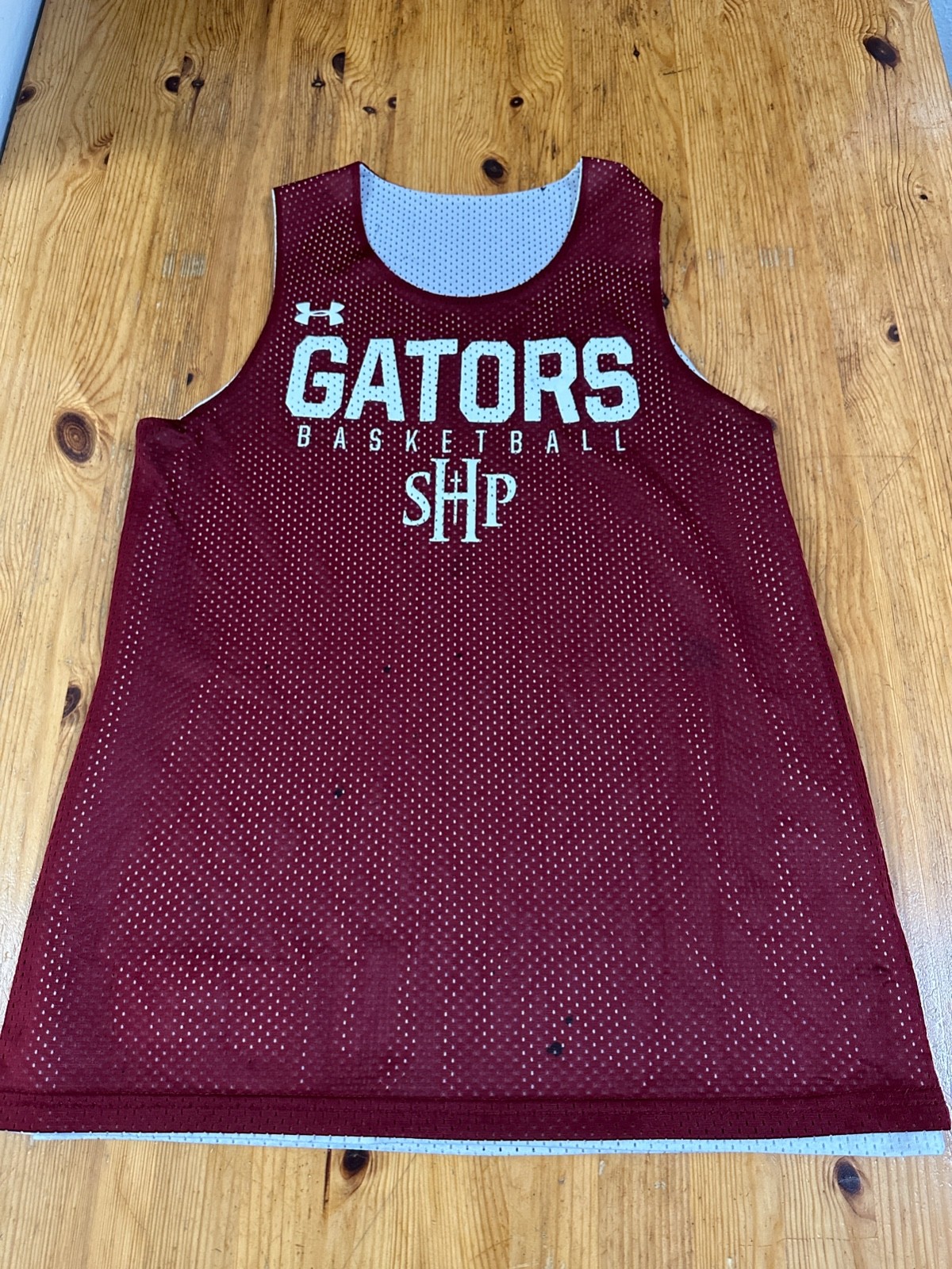 Under Armour Tank top Reversible Basketball Gators White burgundy size S *Stain