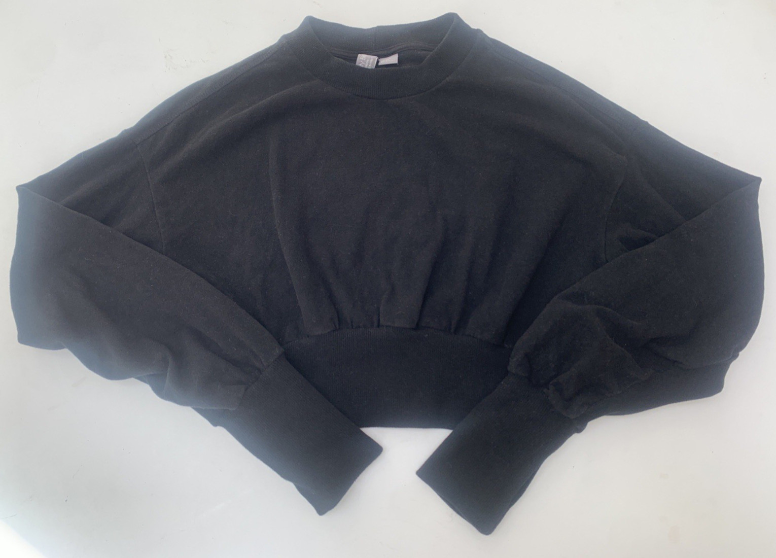 Sweaty Betty XXS Crop Black Sweatshirt With Thumb Holes Unique Yoga Activewear