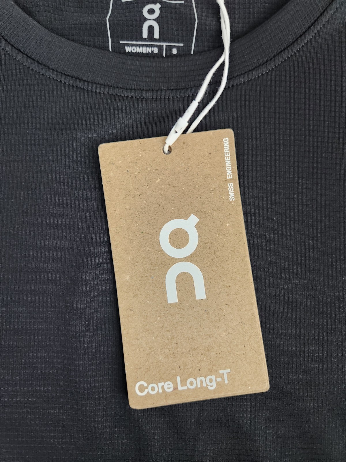 On Cloud Core Long-T Black Performance Women’s Size Small New