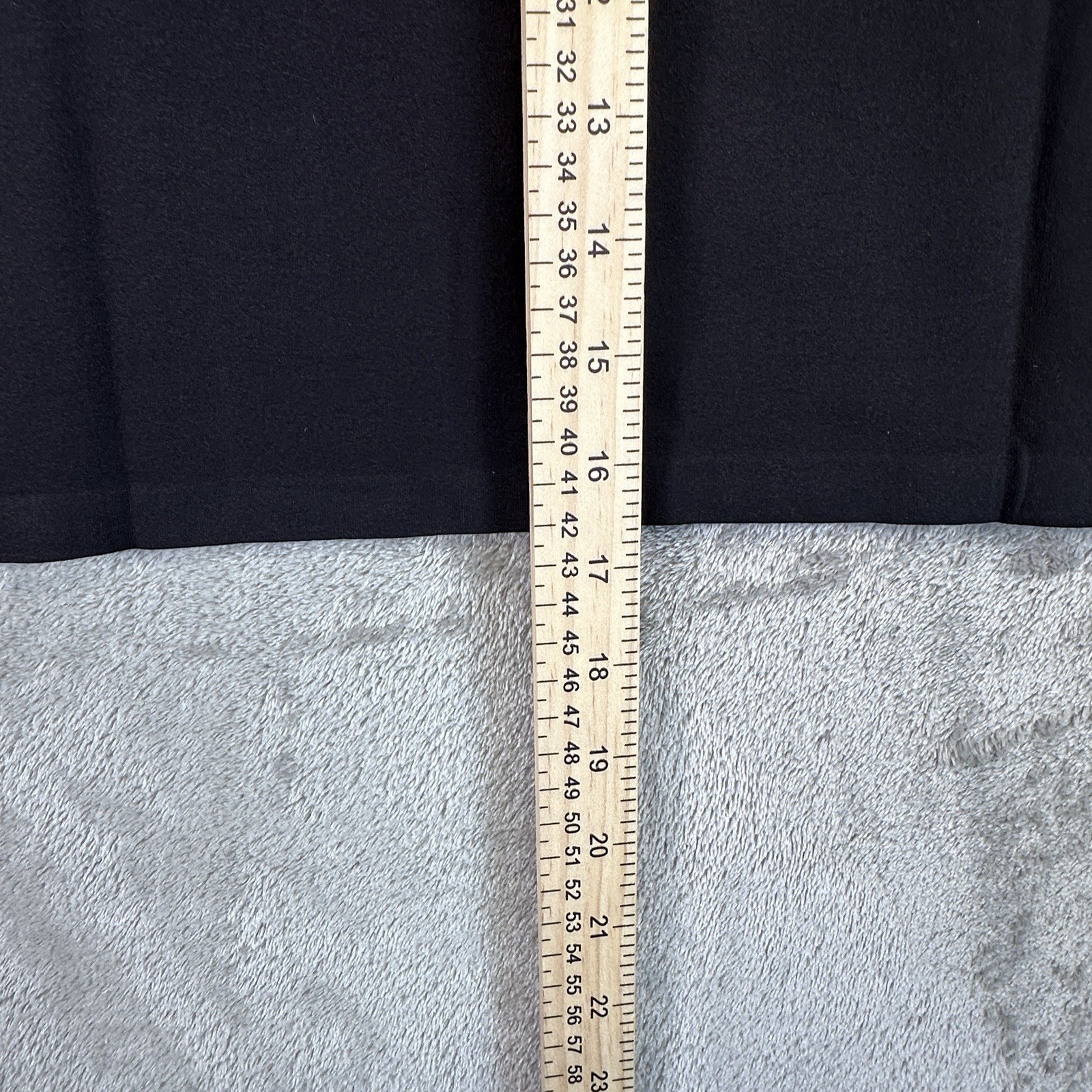 Fabletics Sleek Seamless Black Long-Sleeve Cropped Top, Womens Size Medium