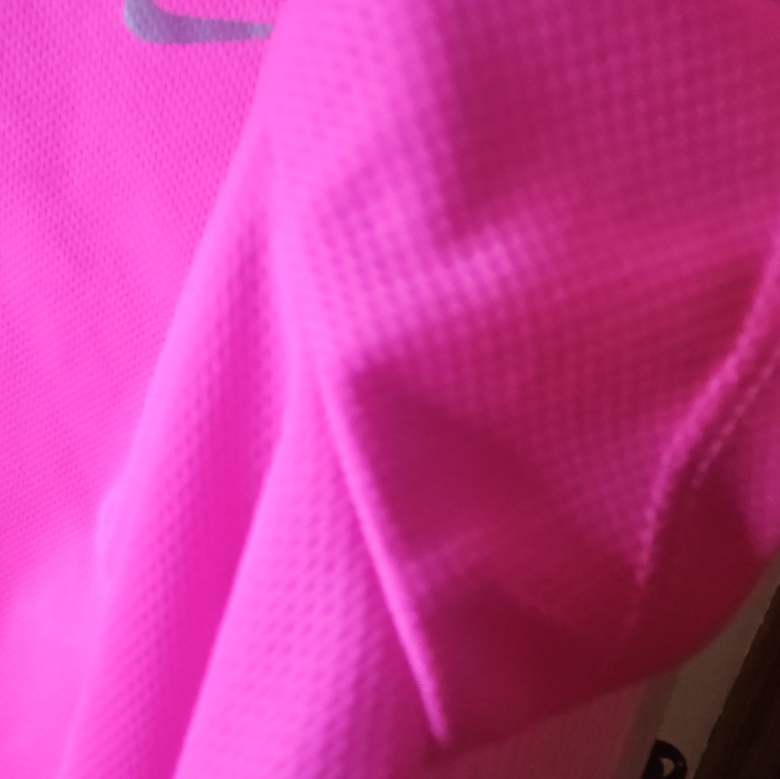 Nike Dri-FIT Pink Solid Polyester Crew Neck Short Sleeve T-Shirt Women’s L