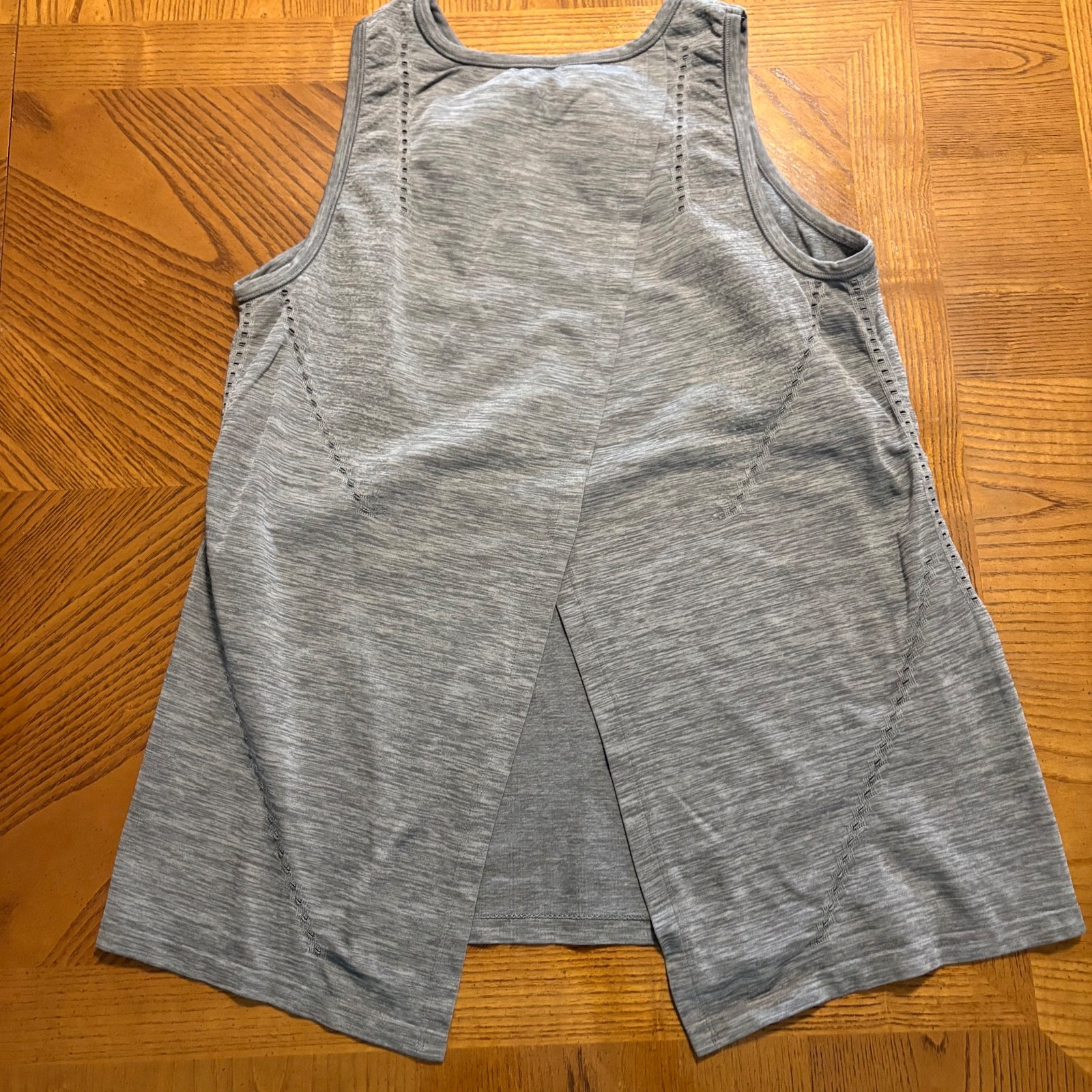 Athleta Heather Grey Split Back Tank Top Women’s Size S