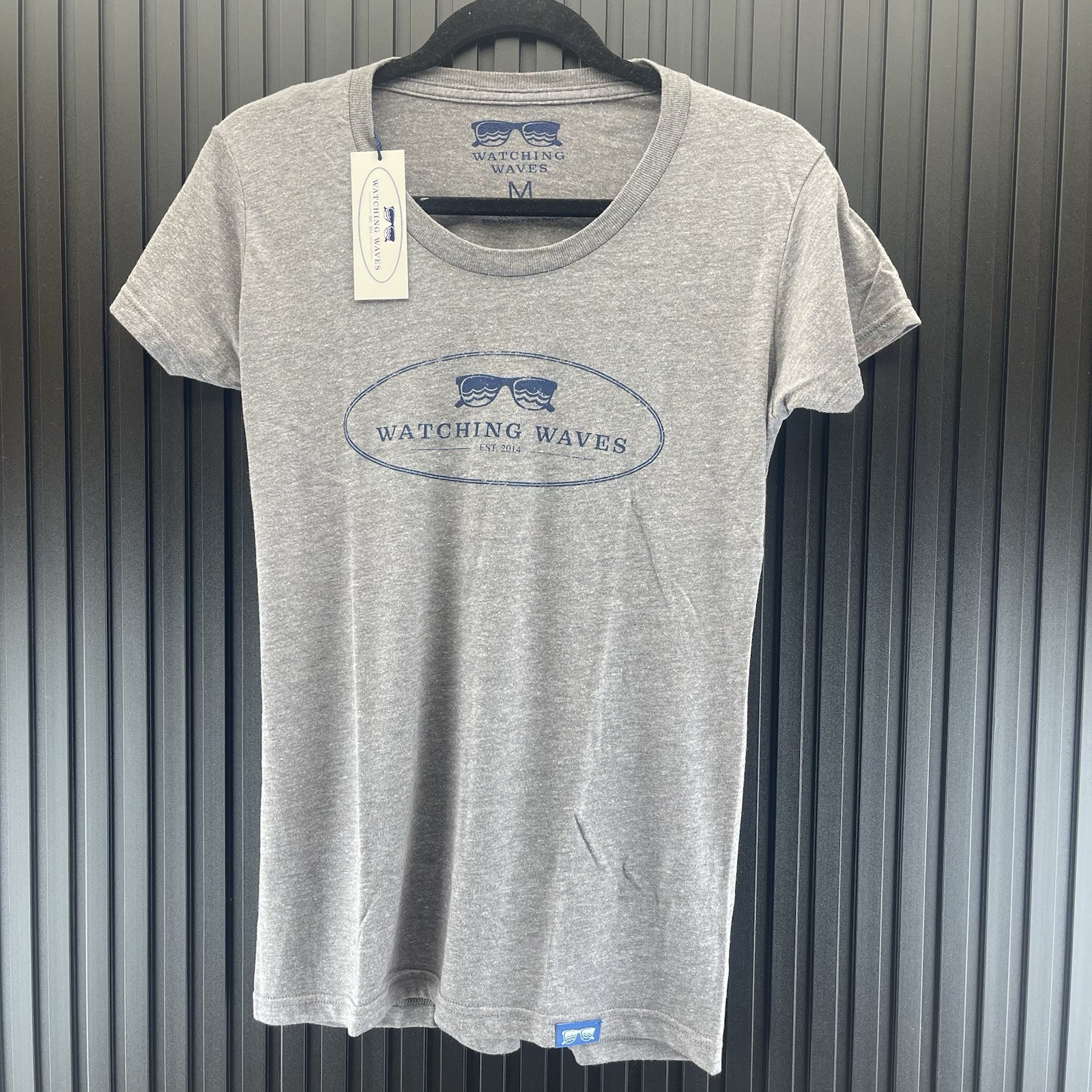 Watching Waves Sz Medium Womens Gray Tee Shirt Top Private Selection Apparel