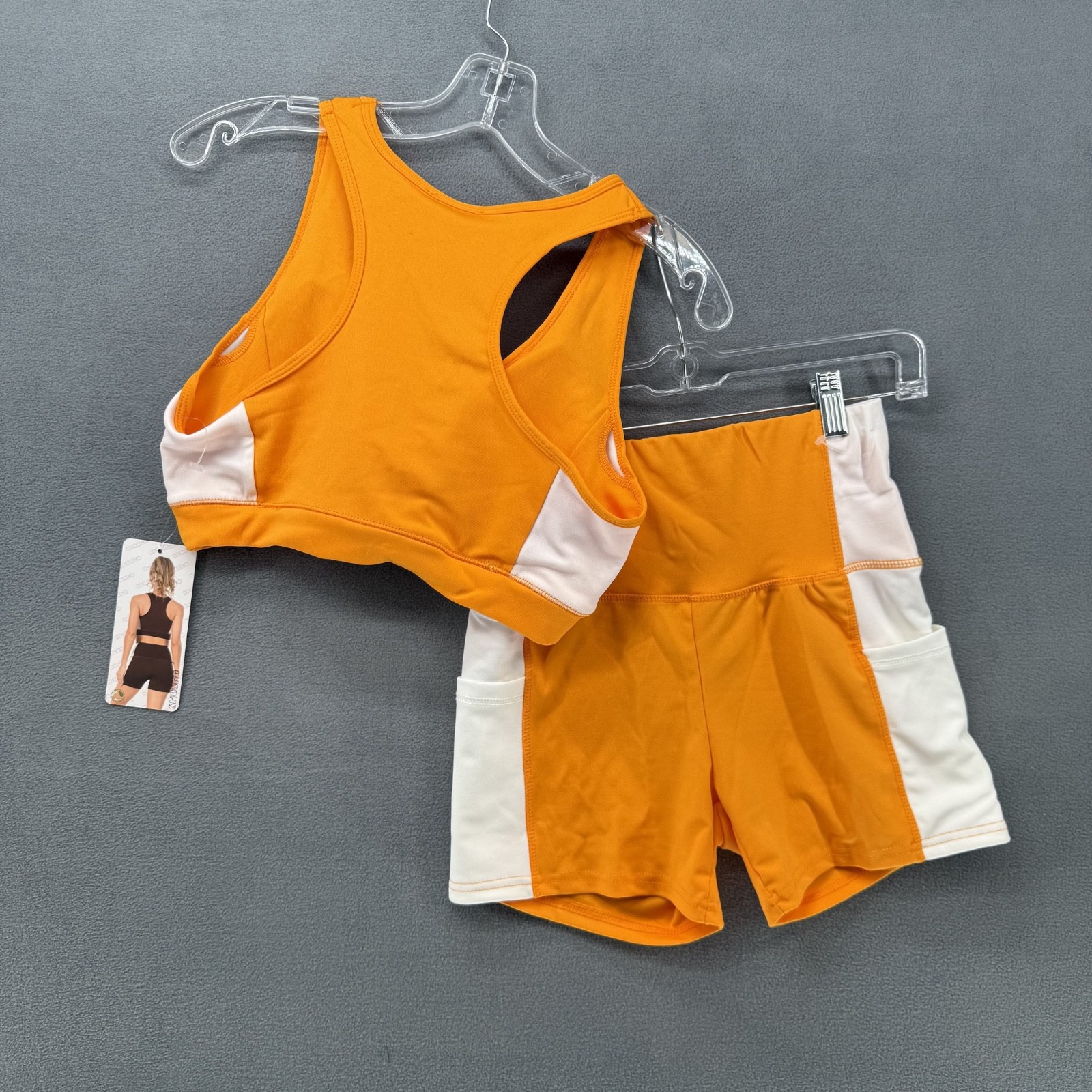 Activewear 2 Piece Medium Workout Set High Waisted Sports Bra Shorts Gym Outfit