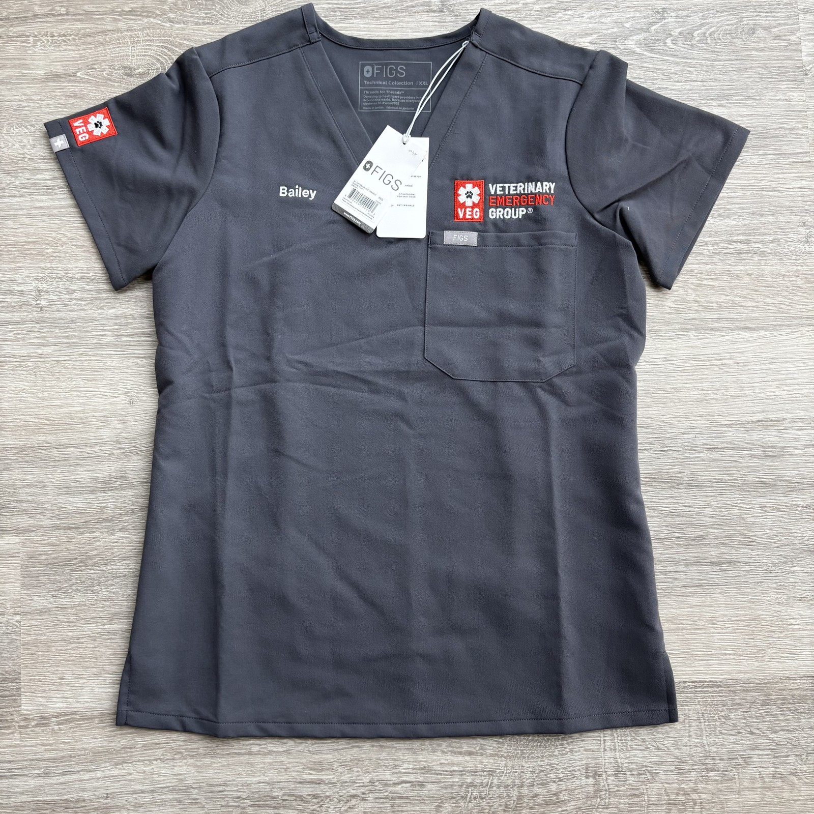 FIGS Women Catarina One-Pocket Scrub Top V-Neck XXL Gray VEG Logo