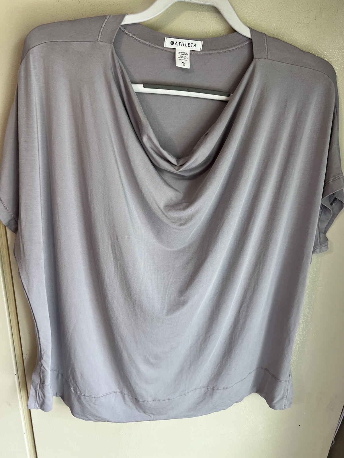 Athleta Relaxed Weekender Tee, Tinsel Purple Shirt Oversized Size XL Drape Neck