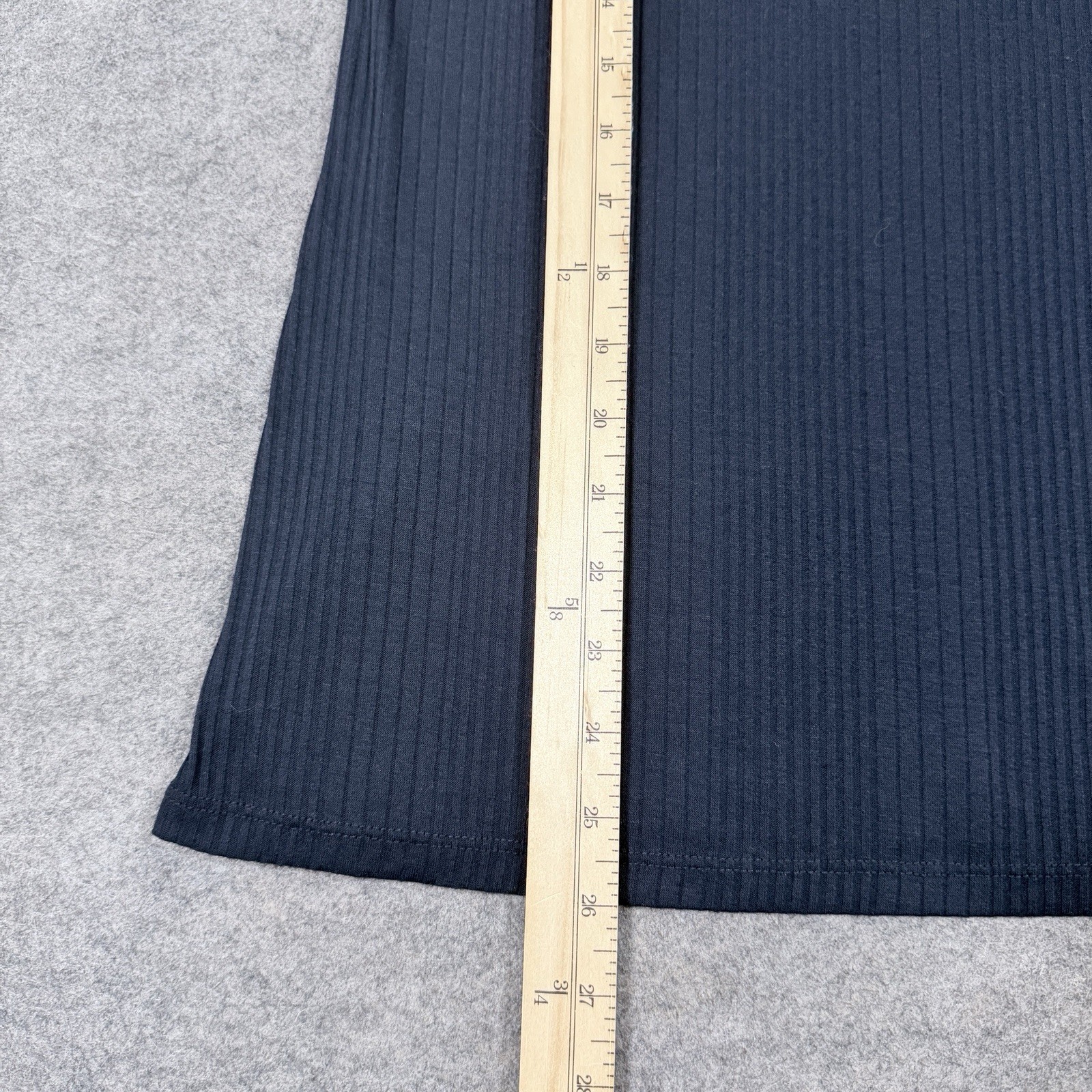 Lane Bryant Casual Ribbed Sleeveless Tank Top Fits Women’s Size 14/16 Navy Blue