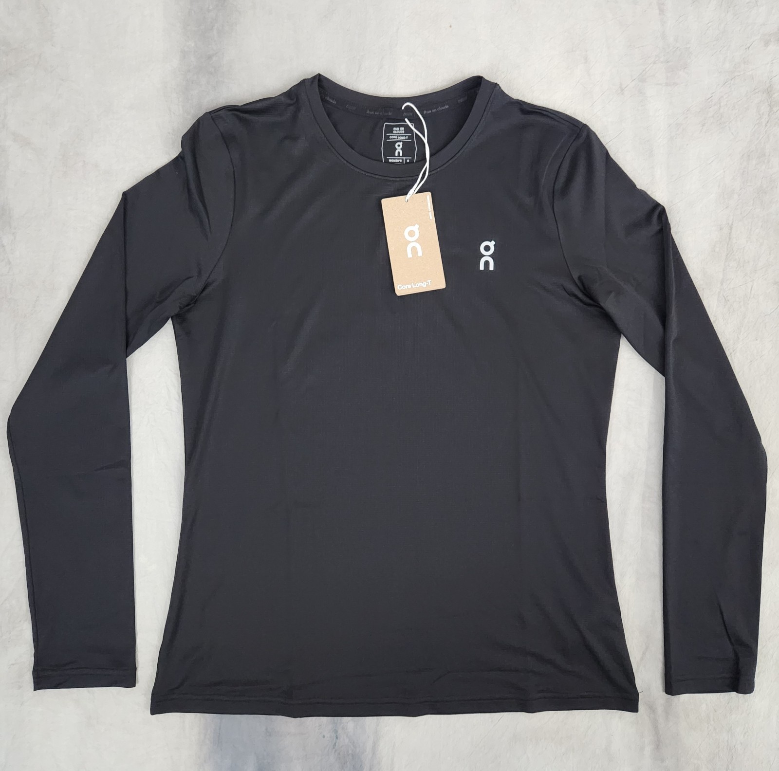 On Cloud Core Long-T Black Performance Women’s Size Small New