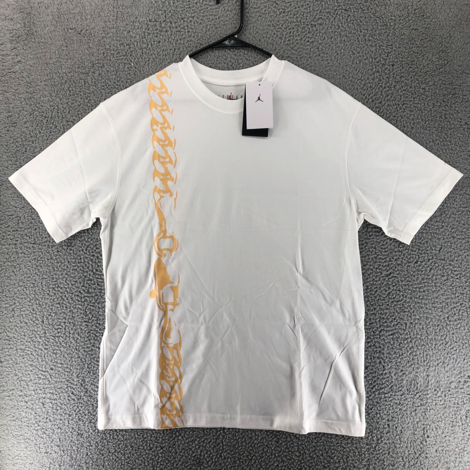 Jordan Women’s Size S Oversized Graphic T-Shirt White Gold DZ3203 100