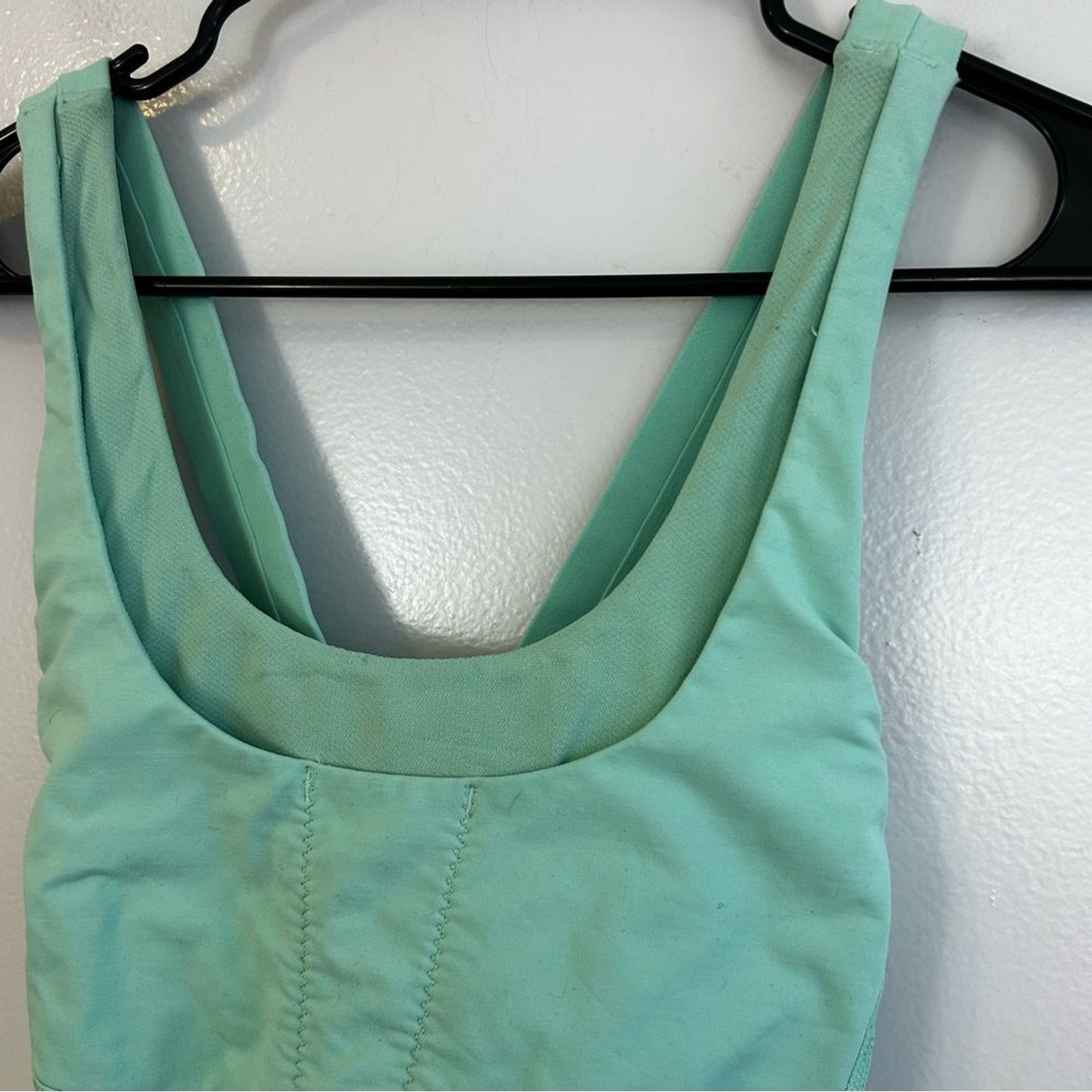 Lululemon Stuff Your Bra Opal Green Criss Cross Back Tank Size 10