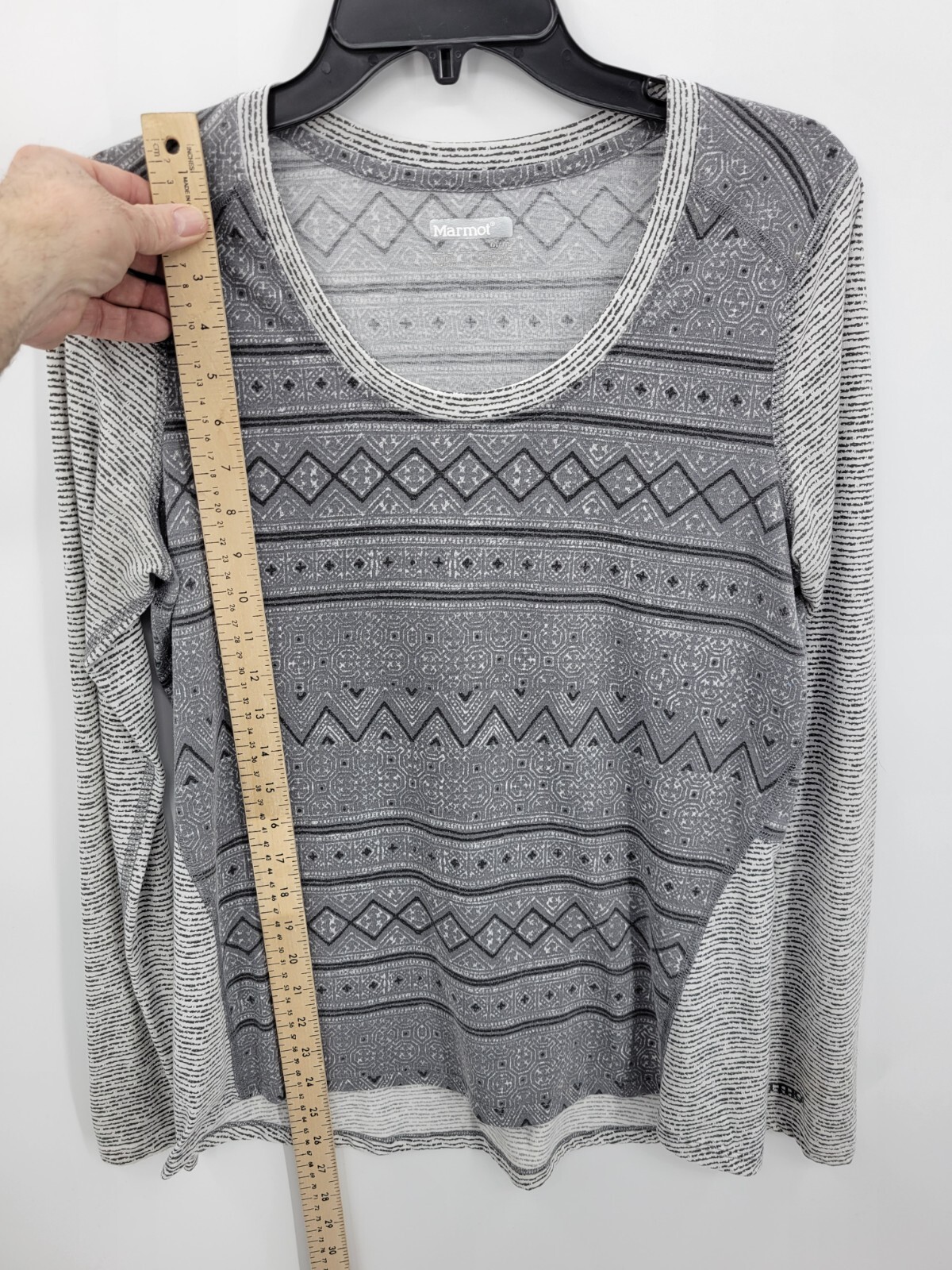 Marmot Base Layer Top Womens Medium Gray Aztec Colorblock Activewear Long Sleeve