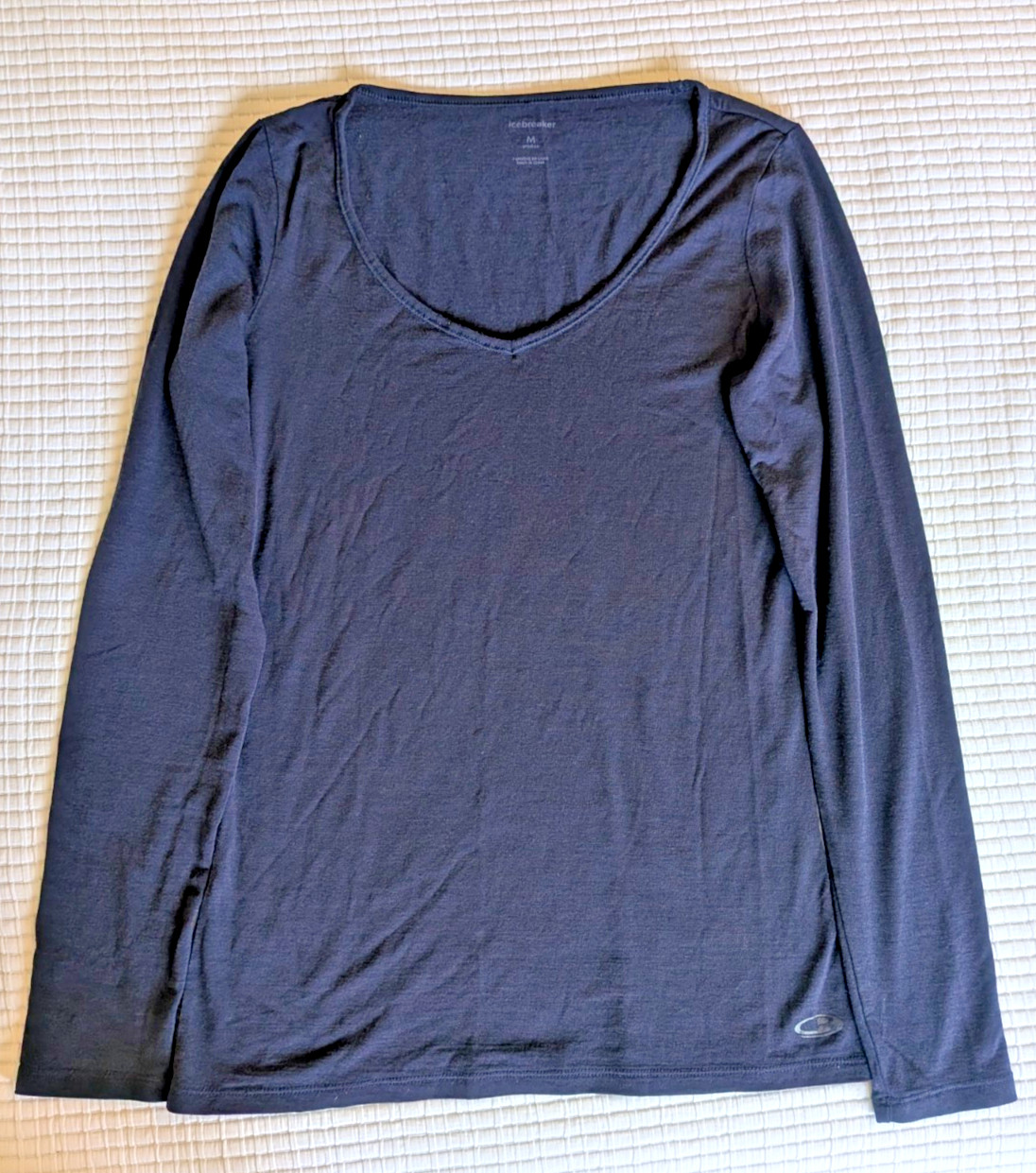 Icebreaker Merino 150 Siren Long Sleeve Sweetheart Top, Women’s Sz M, Navy Blue