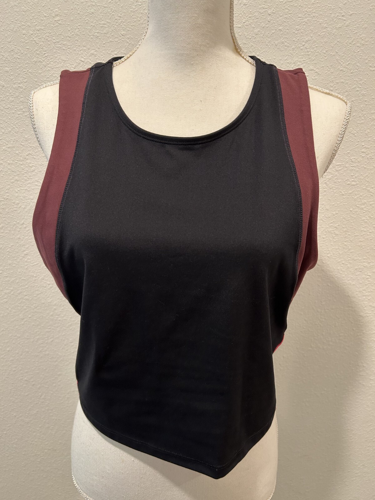 Calvin Klein Women’s Performance Colorblock Black Garnet Electric Pink Top New