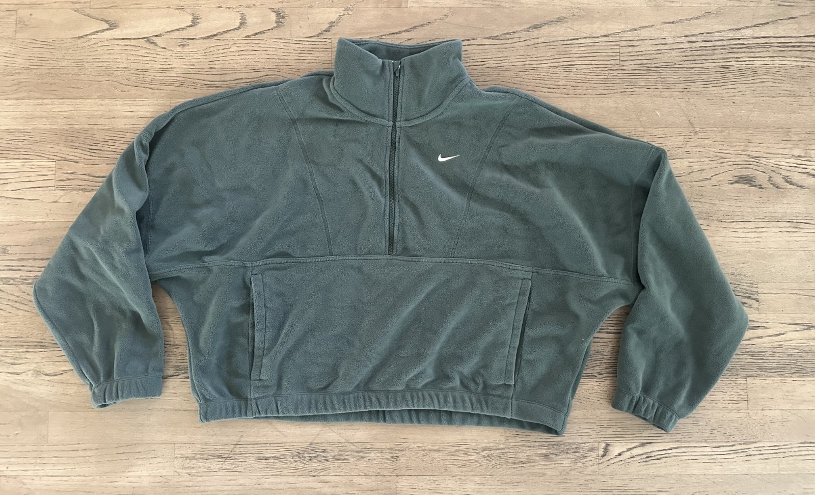 Nike One Therma-Fit Oversized 1/2 Zip Fleece Top Women’s Large Vintage Green