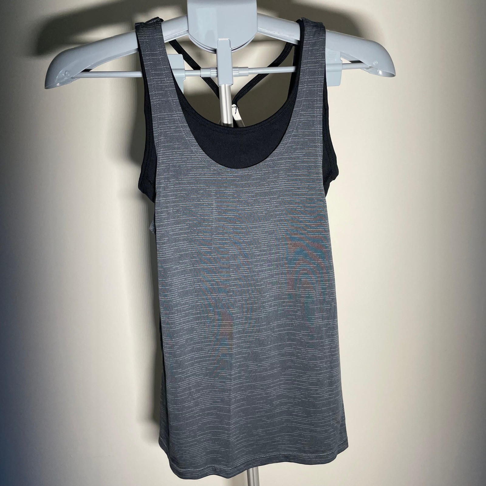 Womens 2-in-1 Athletic TankTop Built-in Sports Bra Gray Black Space Dye