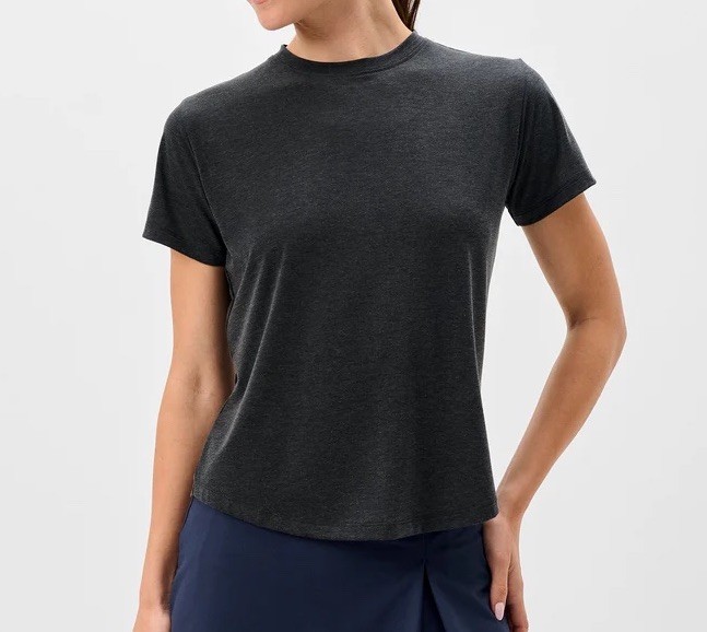 NWOT Women’s Johnnie-O Course Performance Short Sleeve T-Shirt Heather Black – L