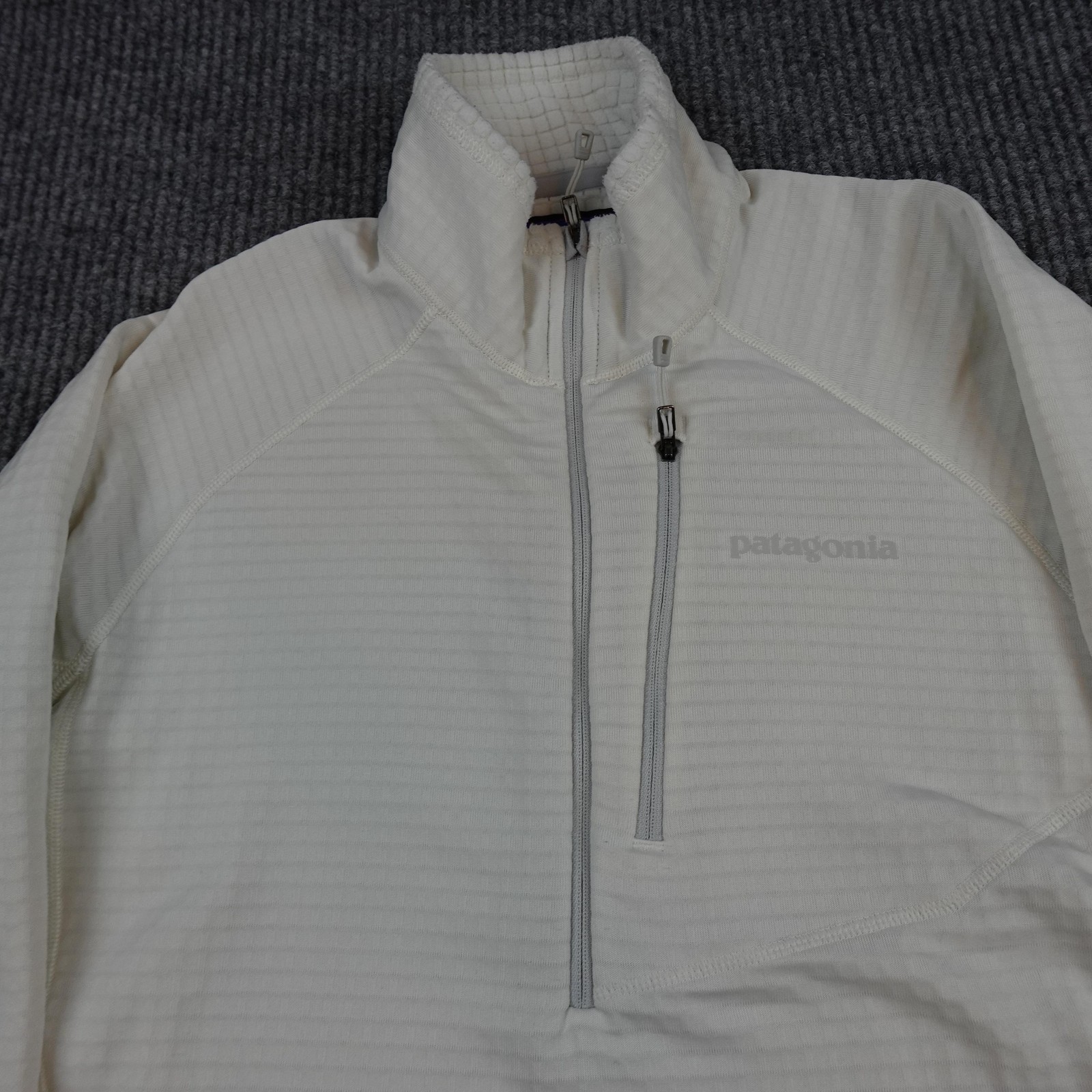 Patagonia R1 Pullover Womens Large White Grid Fleece Baselayer Hiking 1/4 Zip