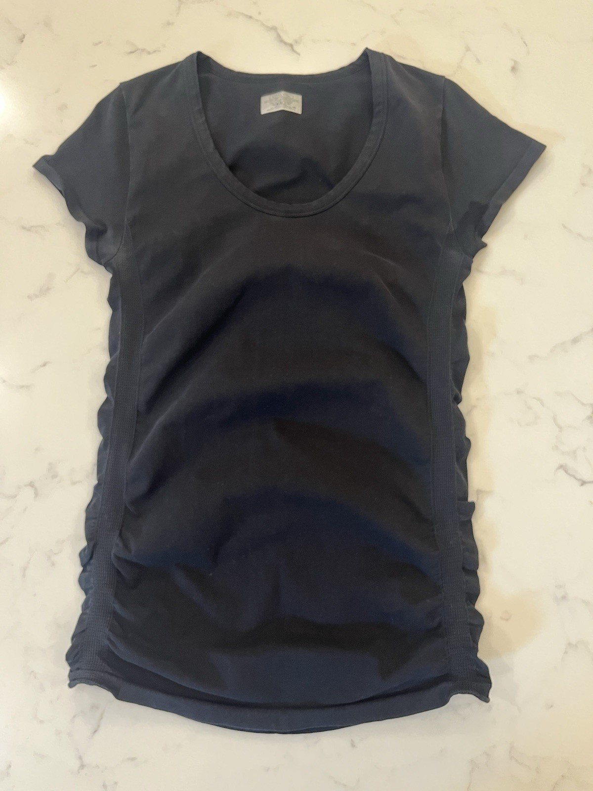 Athleta Women’s Pure Tee Shirt Size Medium Black Seamless Ruched Comfort Stretch