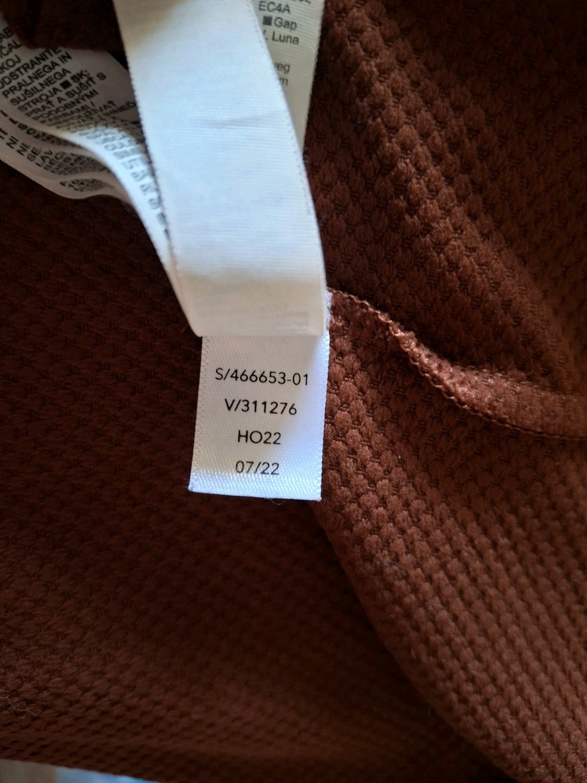 Athleta Cropped Top S Long Sleeve Turtleneck Gym Workout Rust Brown Fall Winter