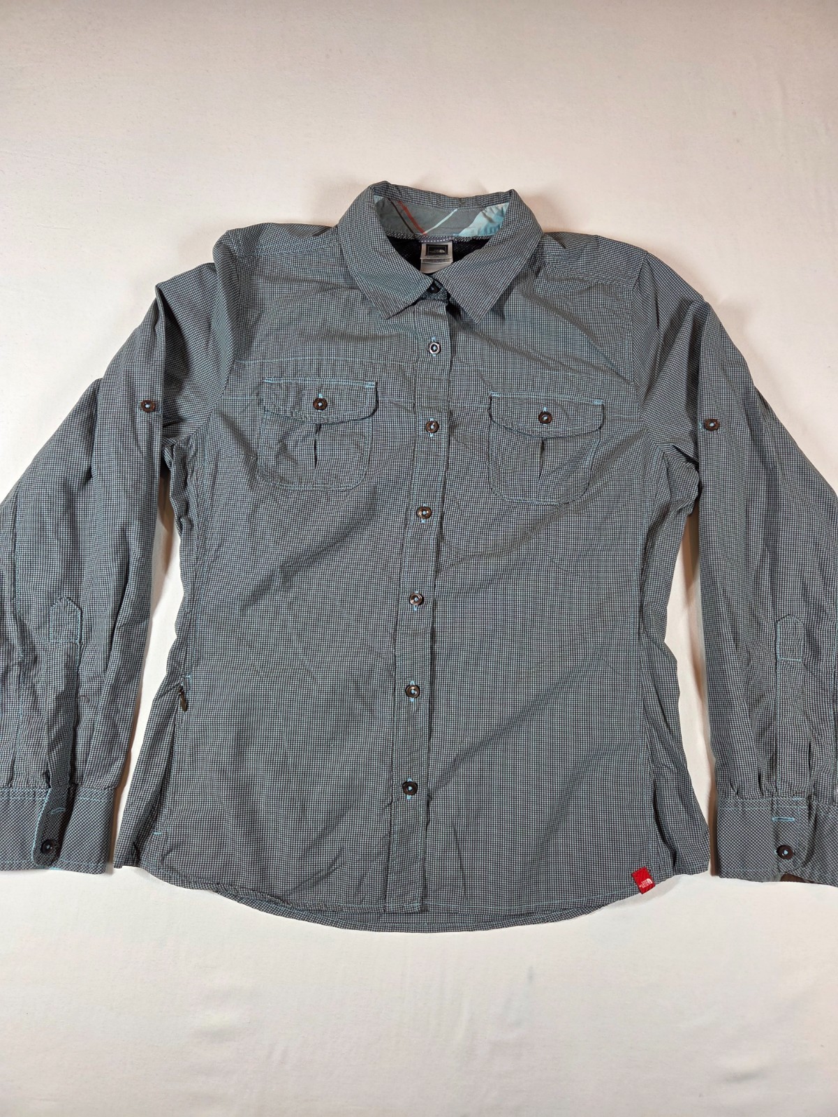The North Face Women’s Size L Gray VaporWick Vented Hiking Fishing Shirt L/S