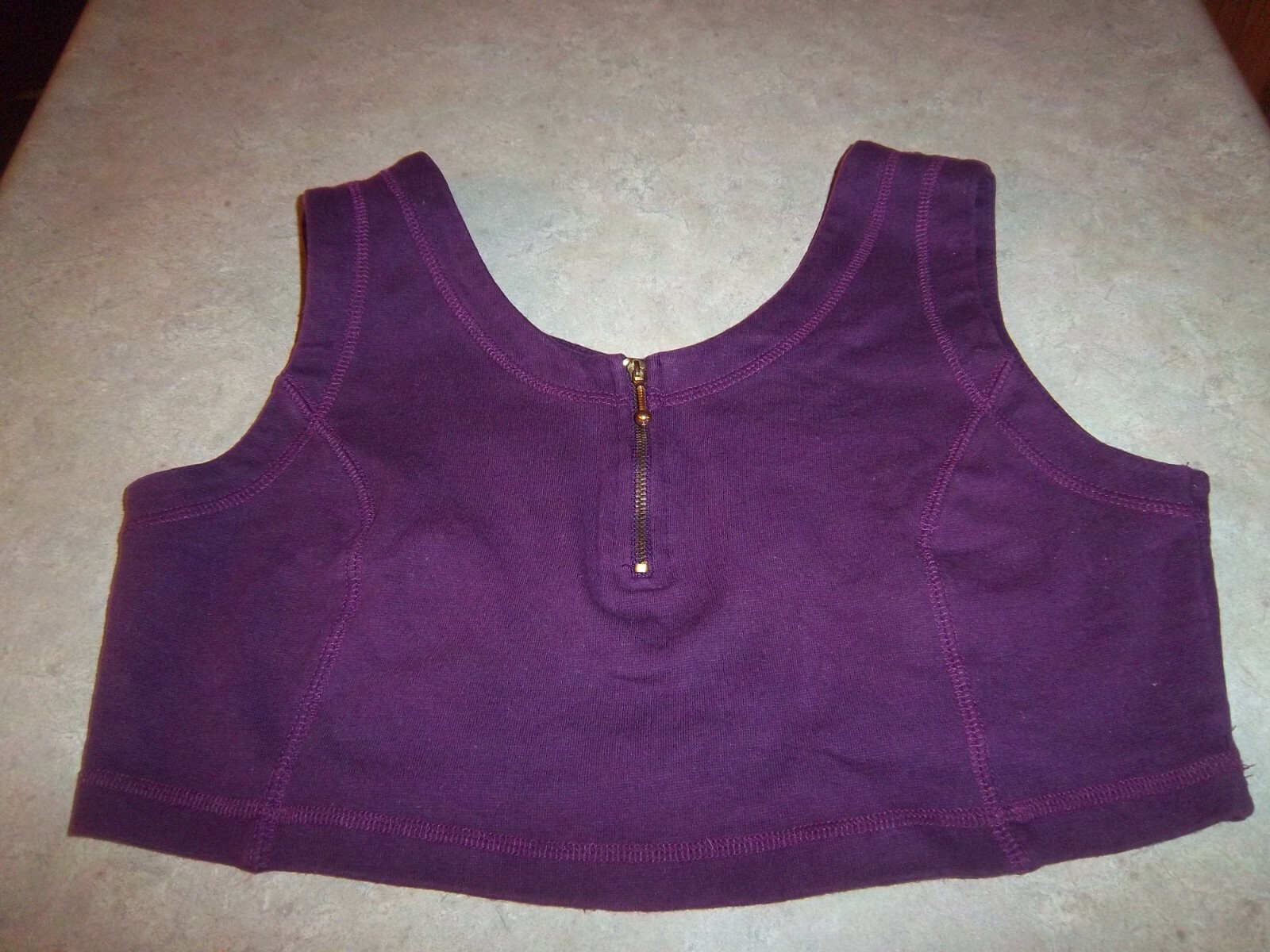 Womens Large Cami Yoga Bra Front Zipper Sporty Top – Fitness Gym Shirt – Purple